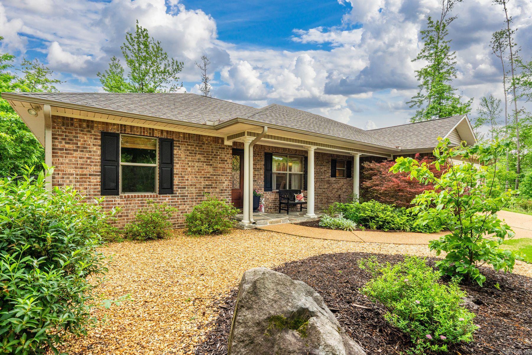 56 Mano Way  Hot Springs, AR