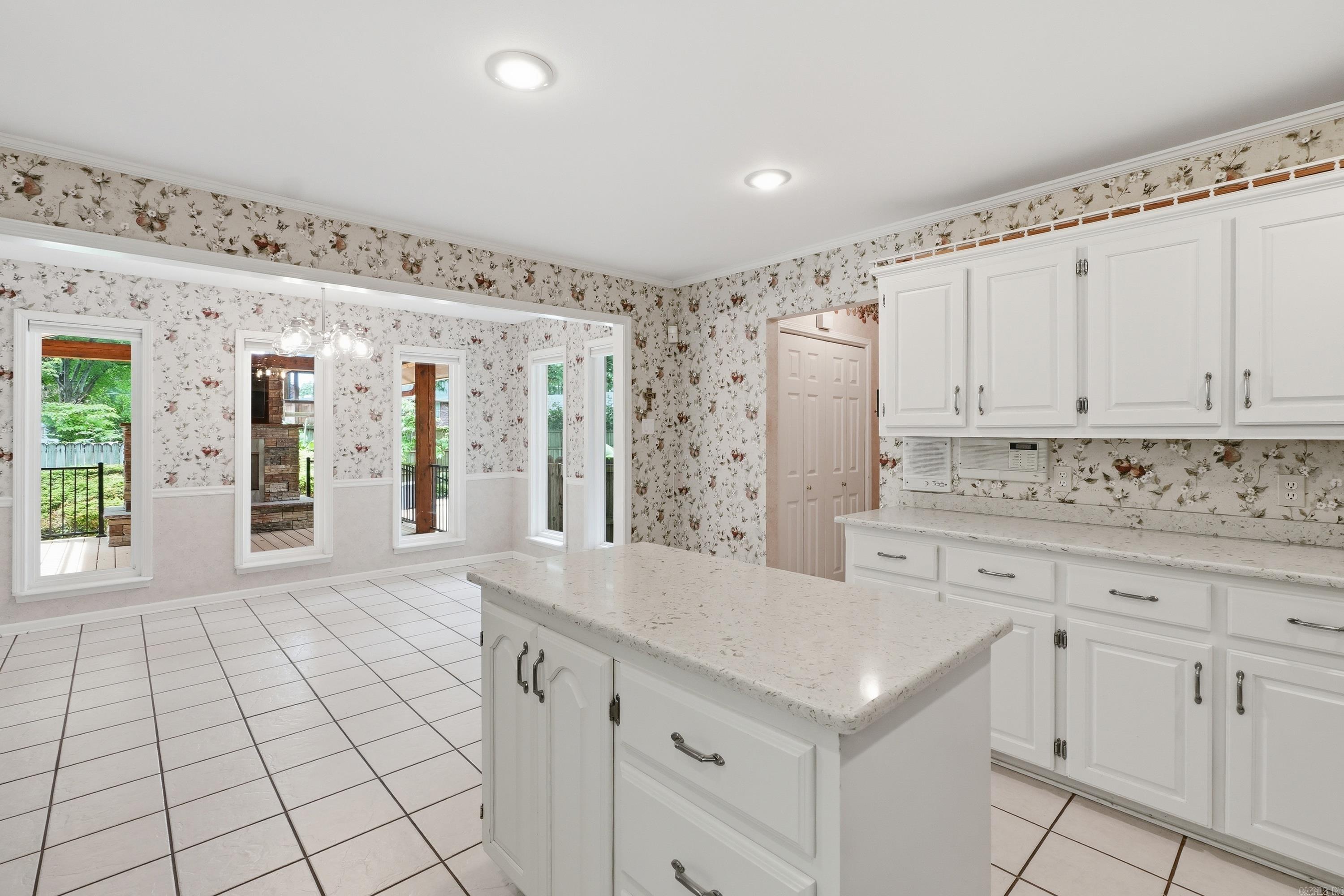 5 BUNKER HILL  Conway, AR