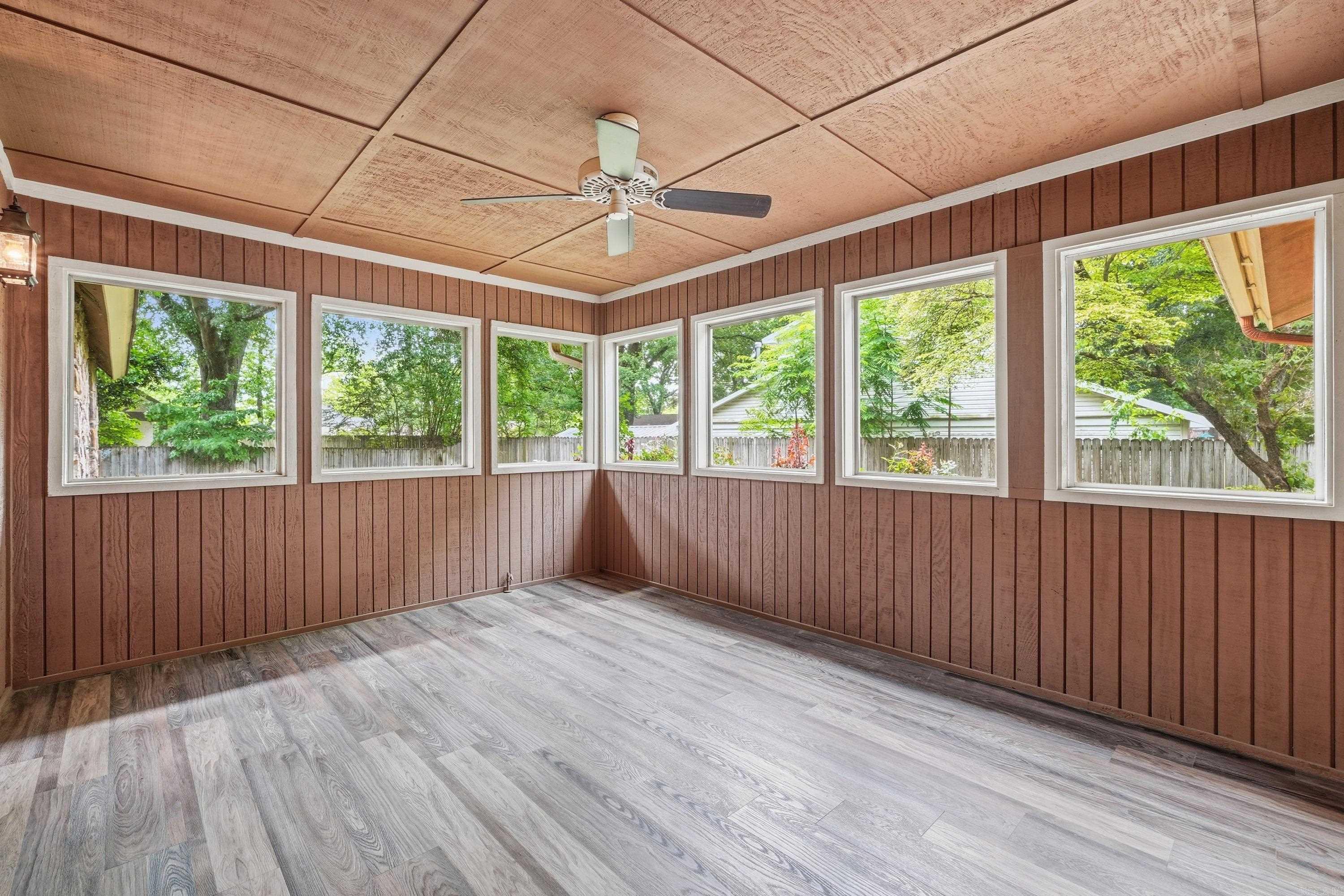 5 BUNKER HILL  Conway, AR