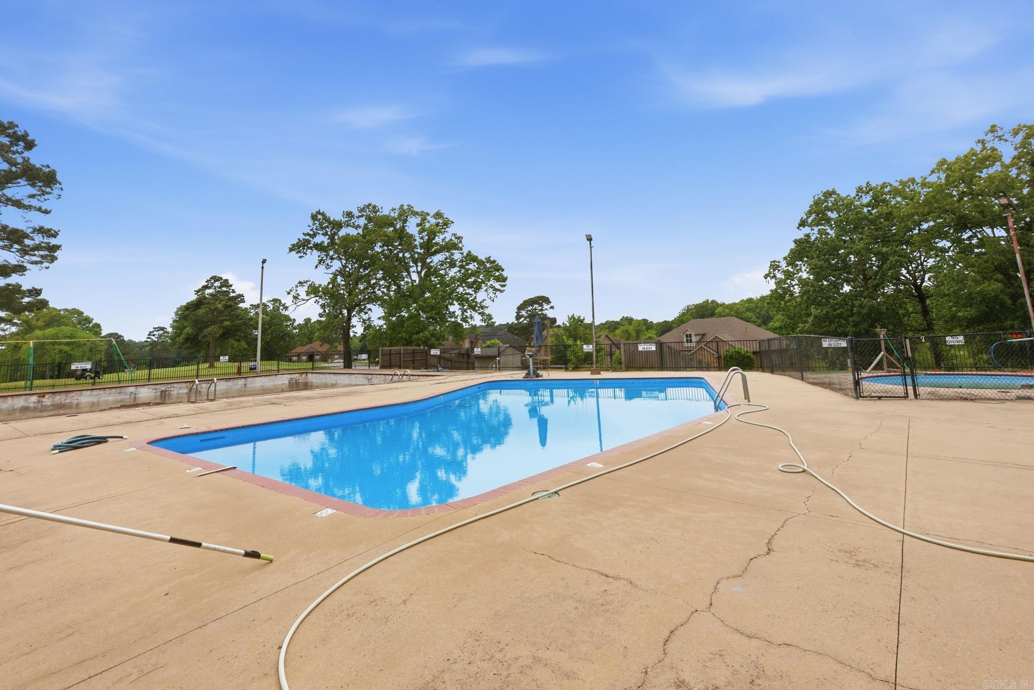 109 Valderrama  Haskell, AR