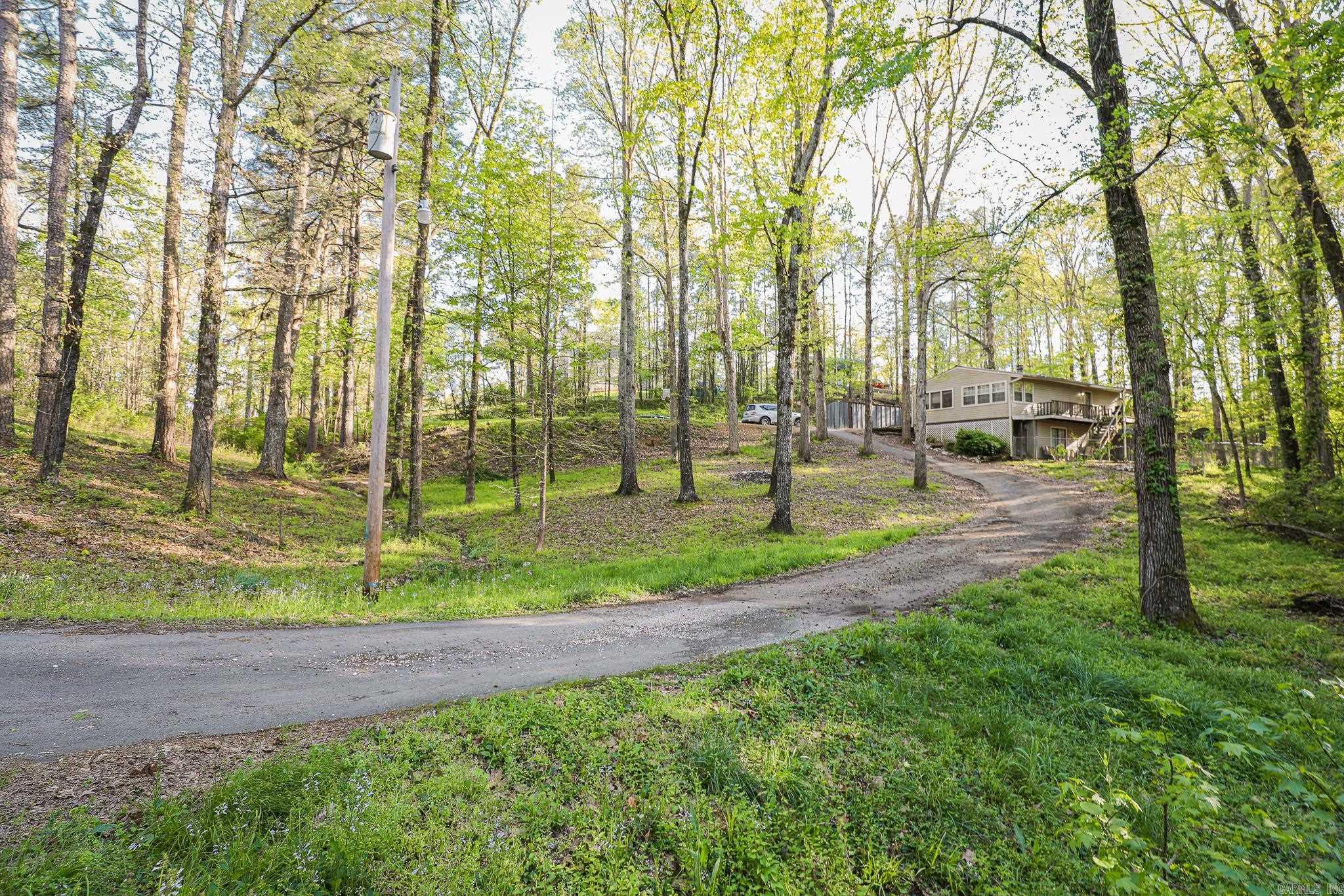 2215 GWIN LANE  Benton, AR