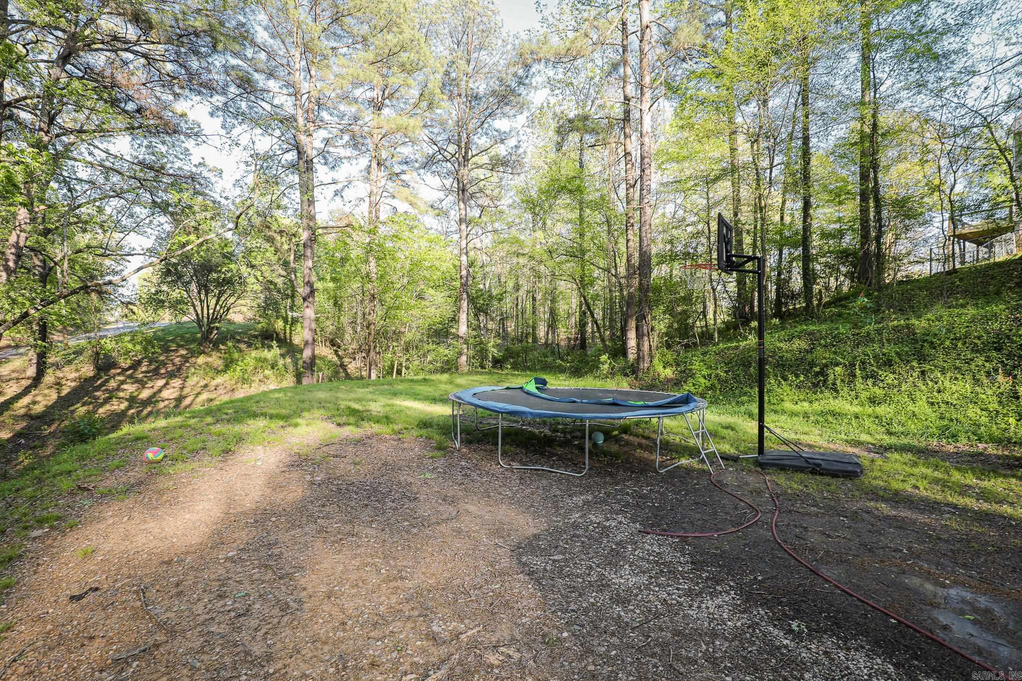 2215 GWIN LANE  Benton, AR