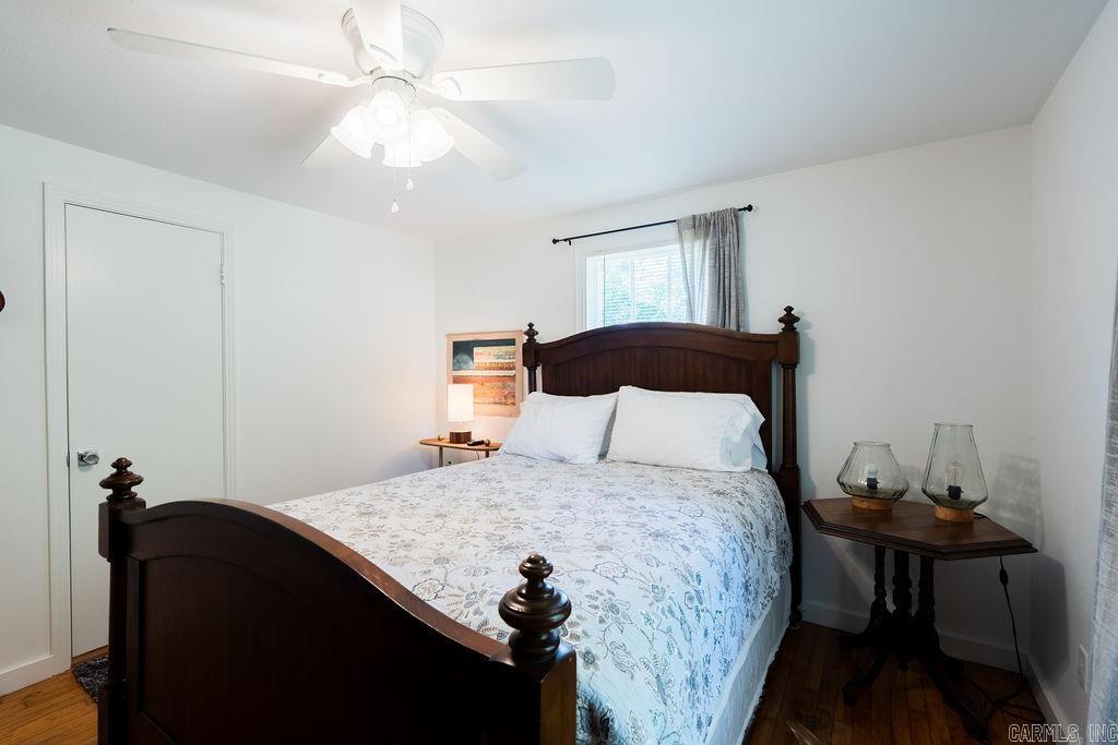 1323 W Searcy  Heber Springs, AR