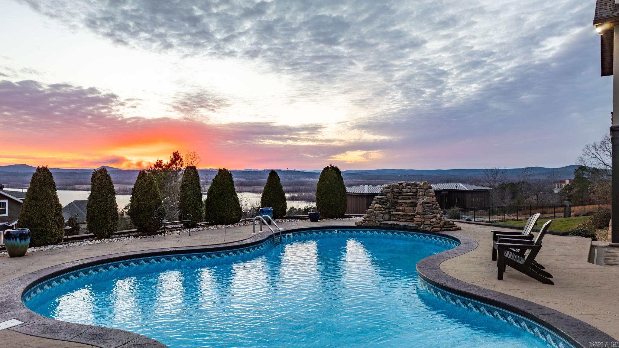15716 Summit View  North Little Rock, AR