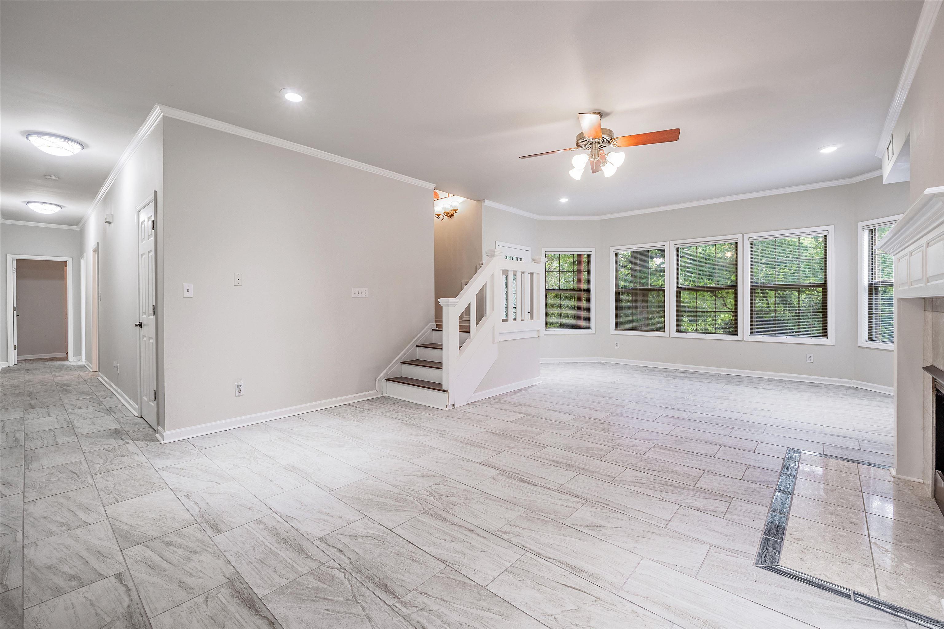 112 Miramar  Maumelle, AR