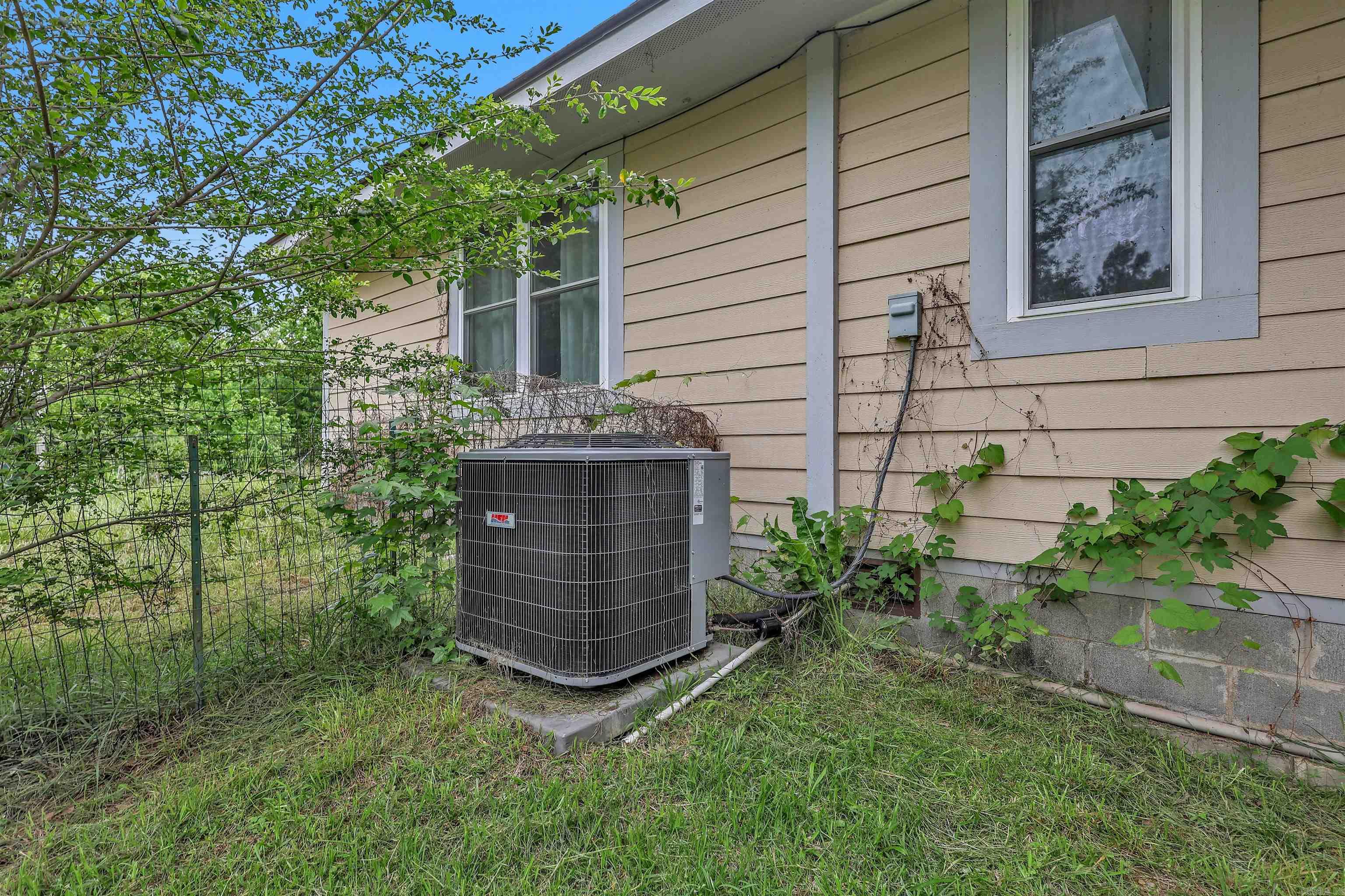549 Oak Grove  Caddo Gap, AR