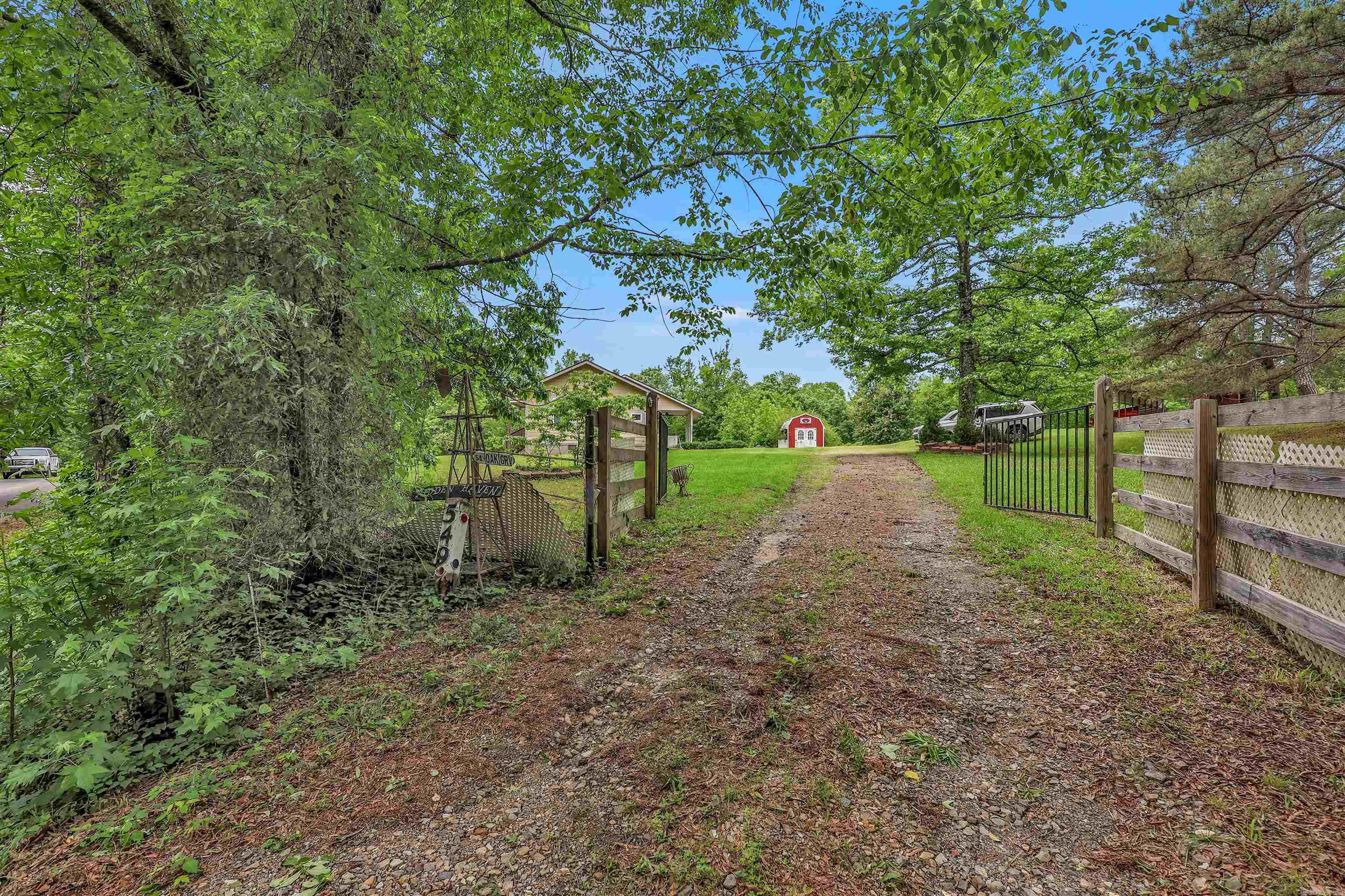 549 Oak Grove  Caddo Gap, AR