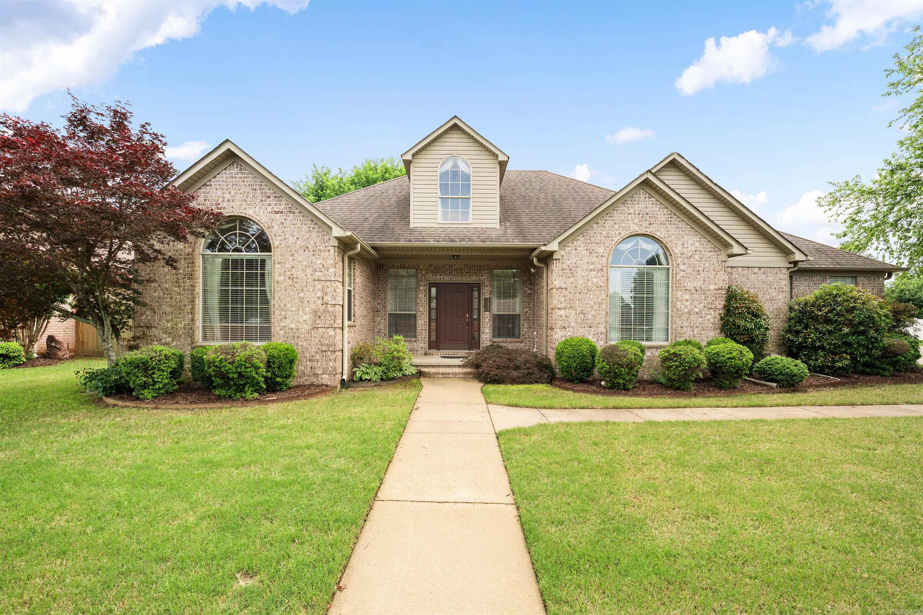 2435 Grummer  Conway, AR