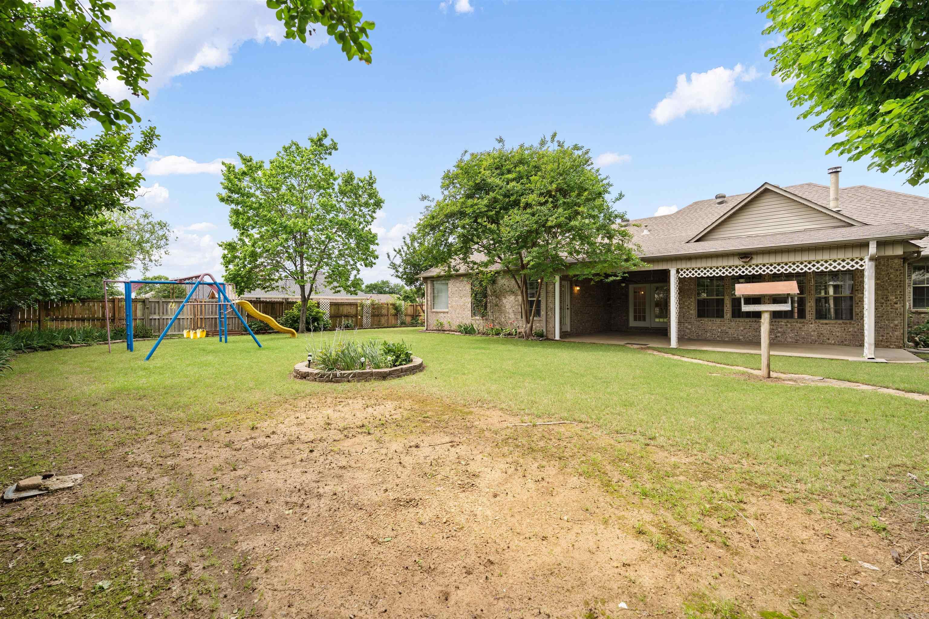 2435 Grummer  Conway, AR