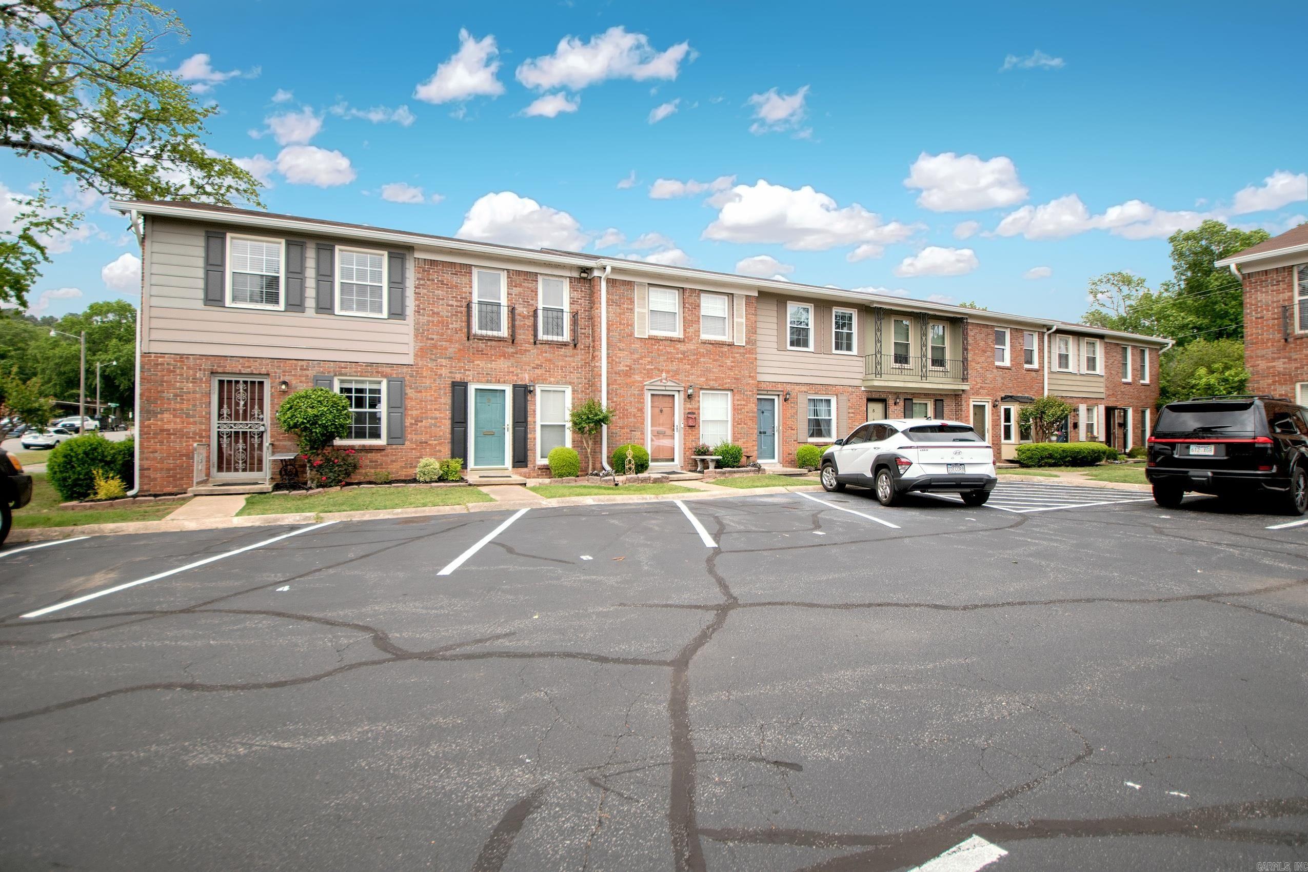 601 Brookside Drive, Apt 8  Little Rock, AR