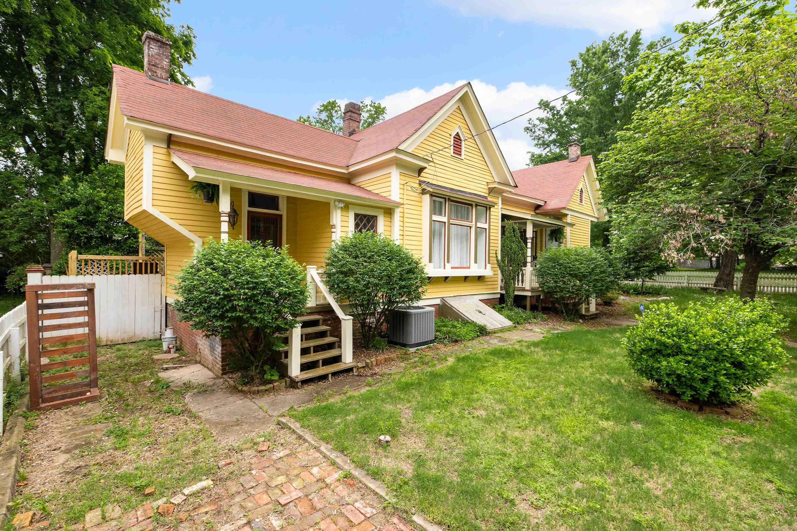 2403 S Arch  Little Rock, AR