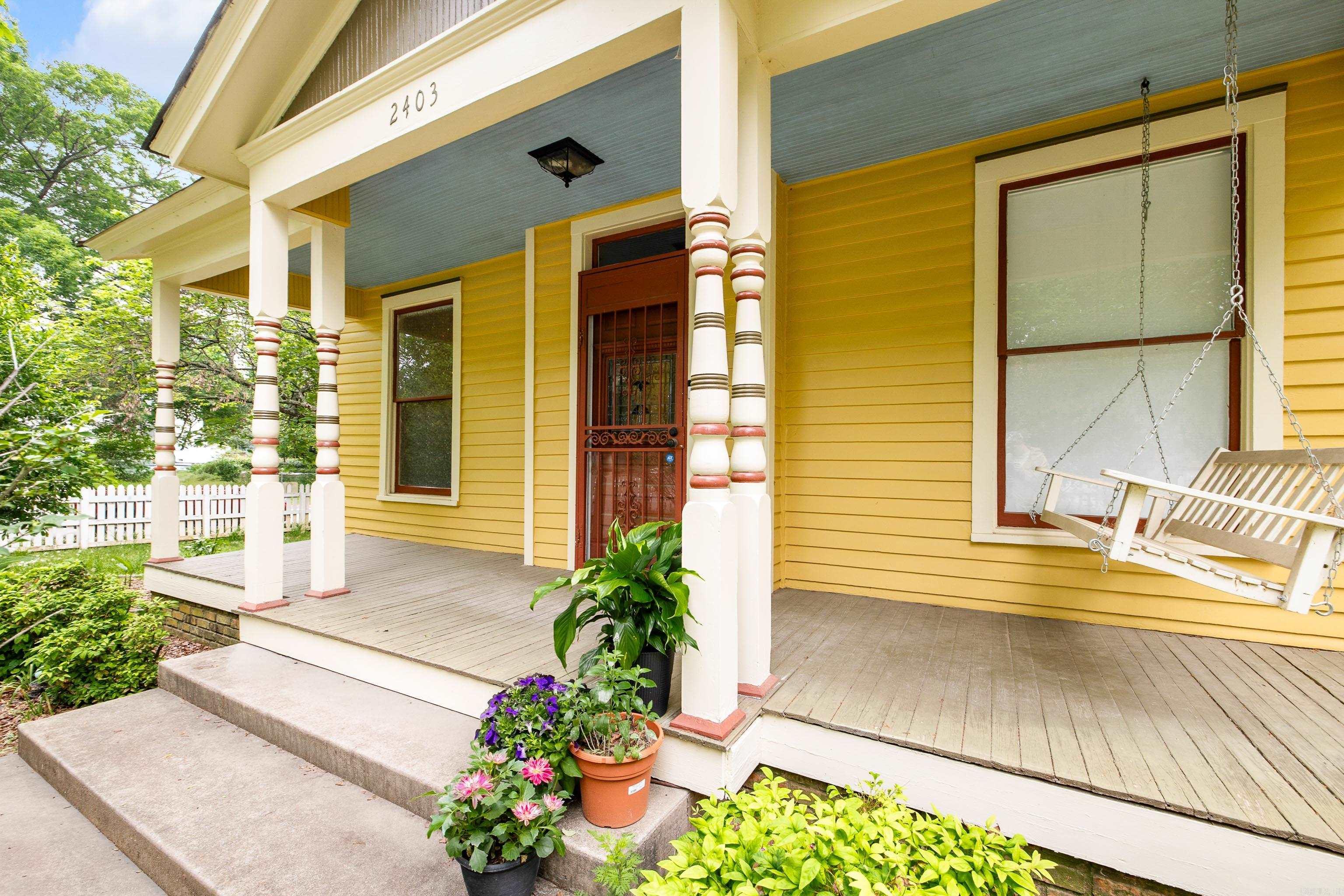 2403 S Arch Street Little Rock, AR 72206