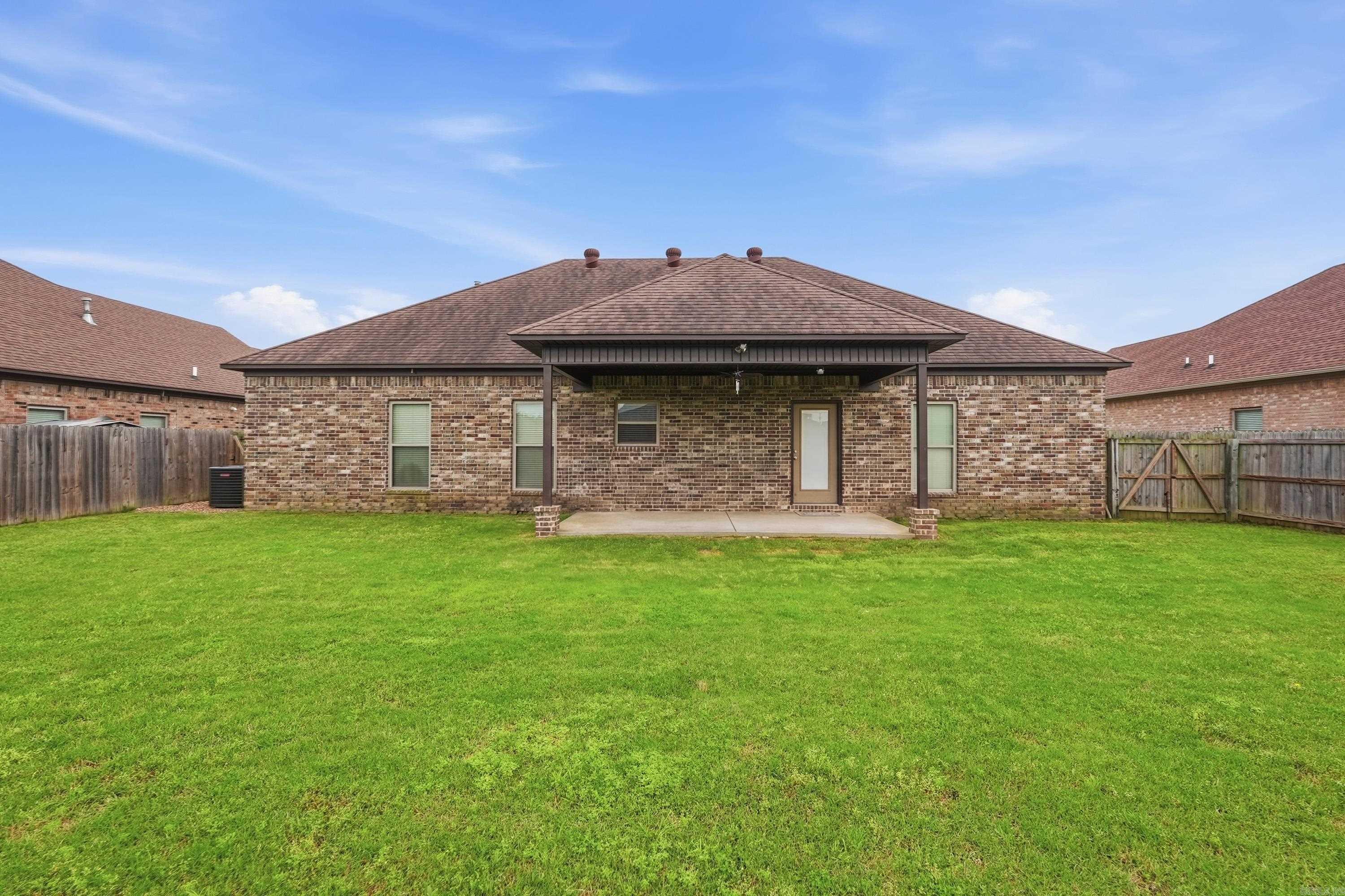1220 Andrews  Conway, AR