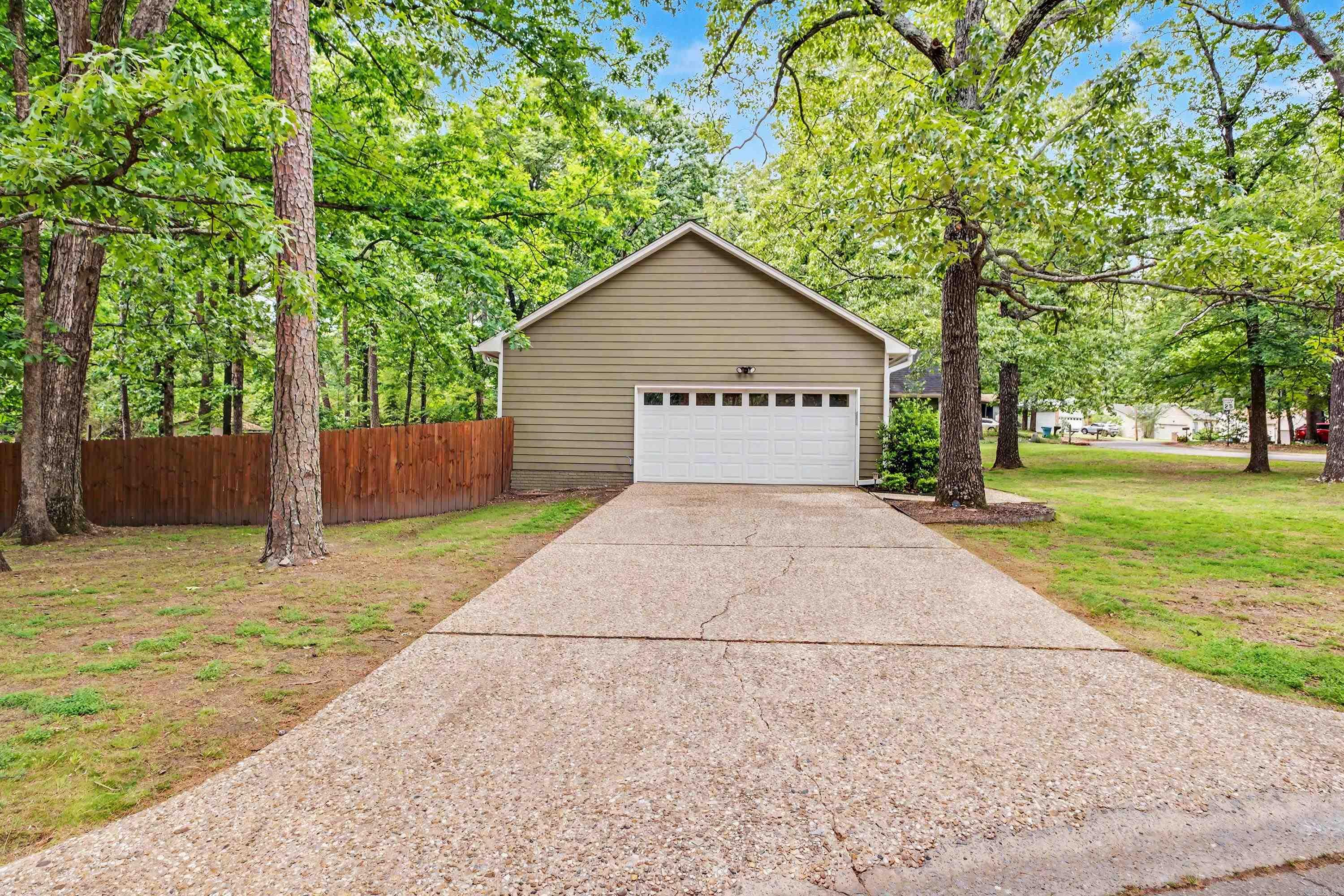 12601 Timber Bend  Little Rock, AR