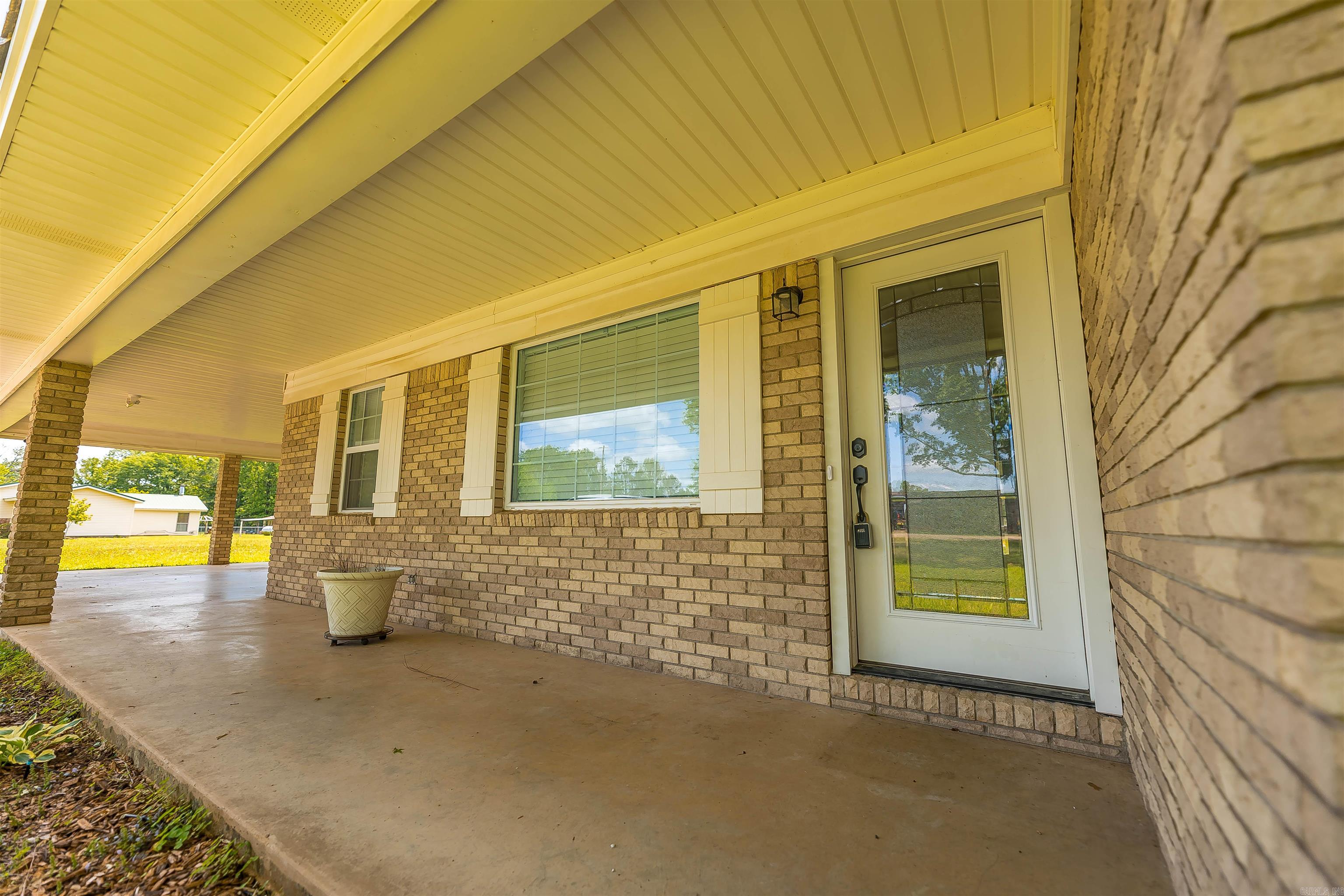 137 Ouachita 406  Camden, AR