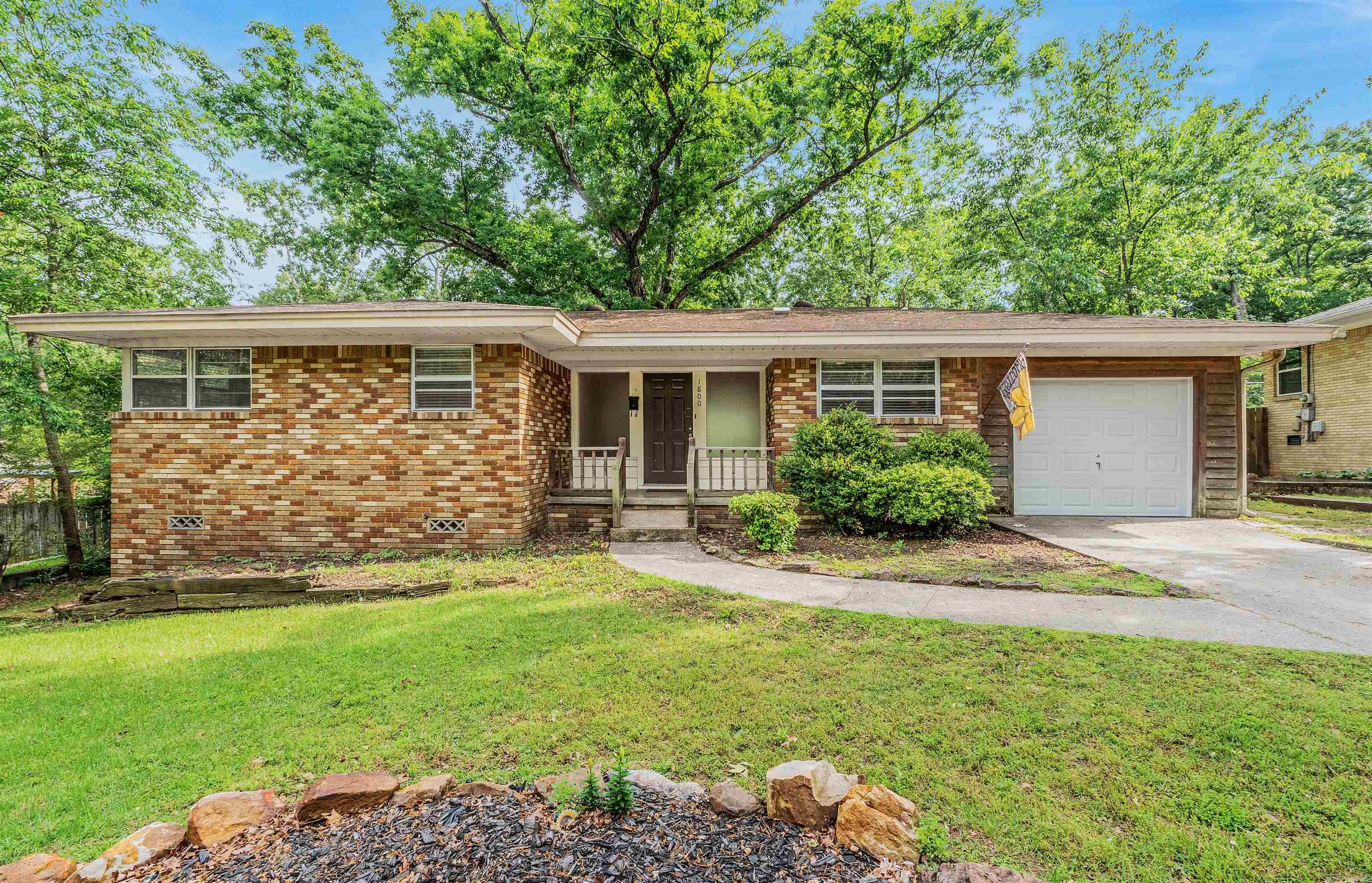 1800 Northwood Rd North Little Rock, AR 72116