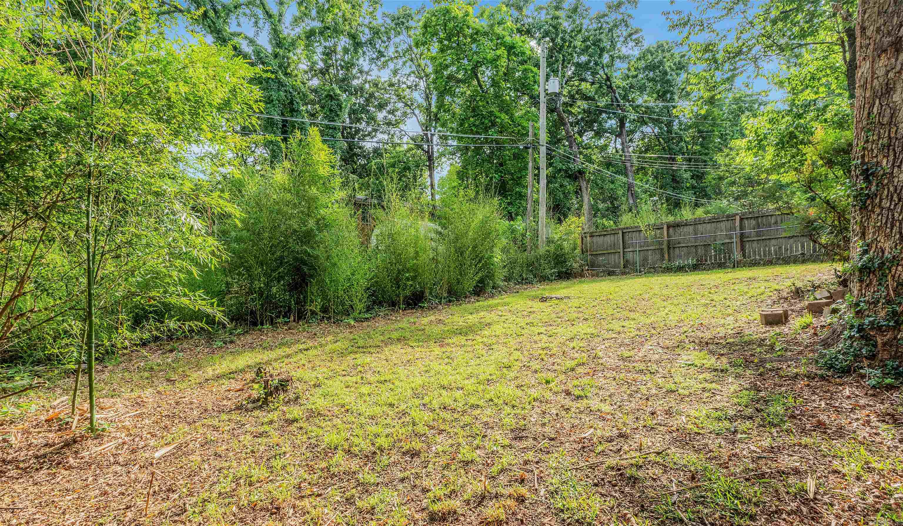 1800 Northwood Rd North Little Rock, AR 72116