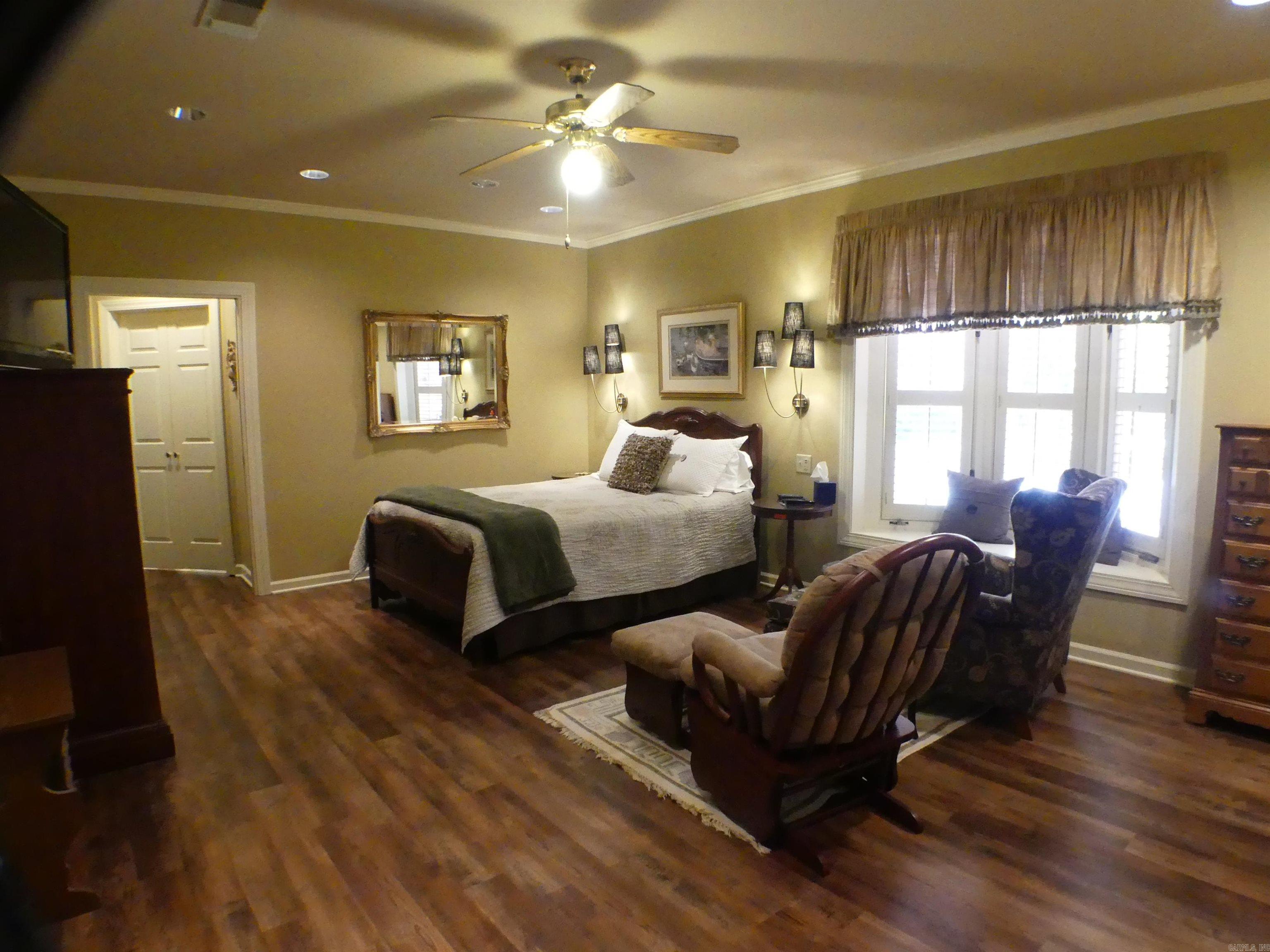 2205 Church Avenue Mena, AR 71953