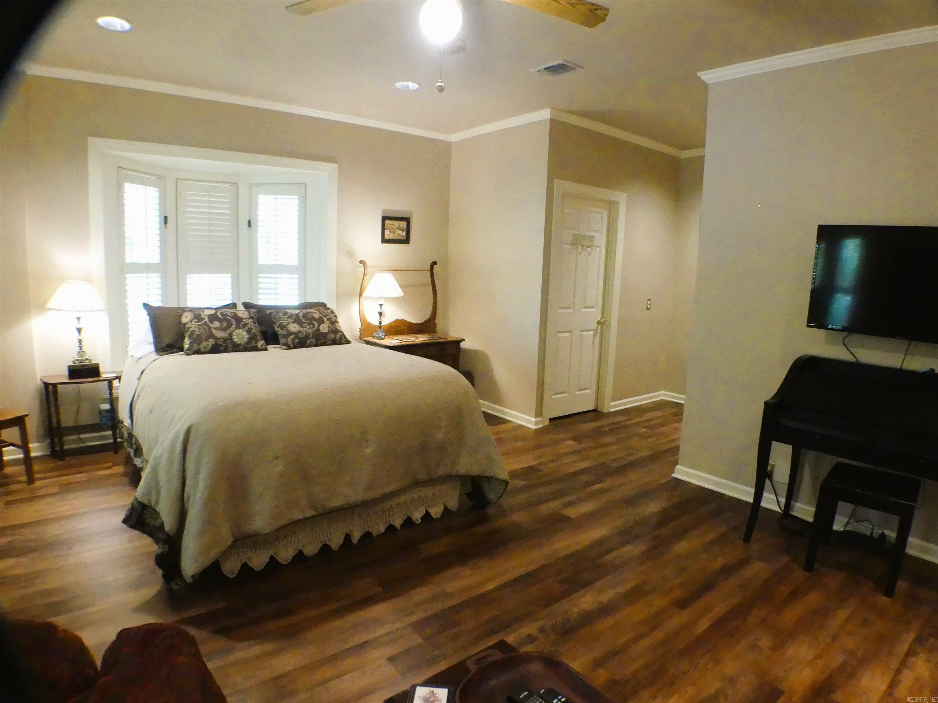 2205 Church Avenue  Mena, AR