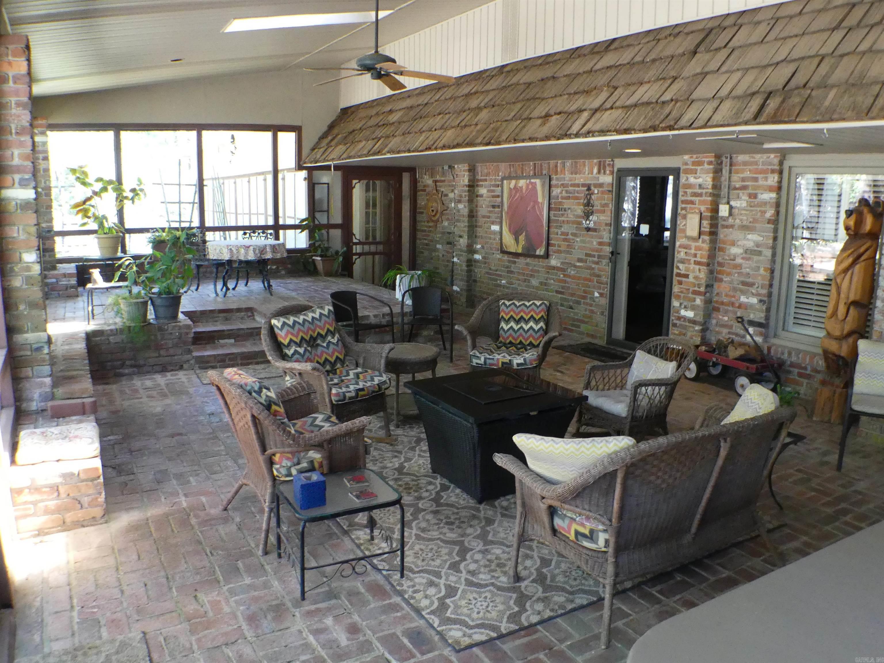 2205 Church Avenue  Mena, AR