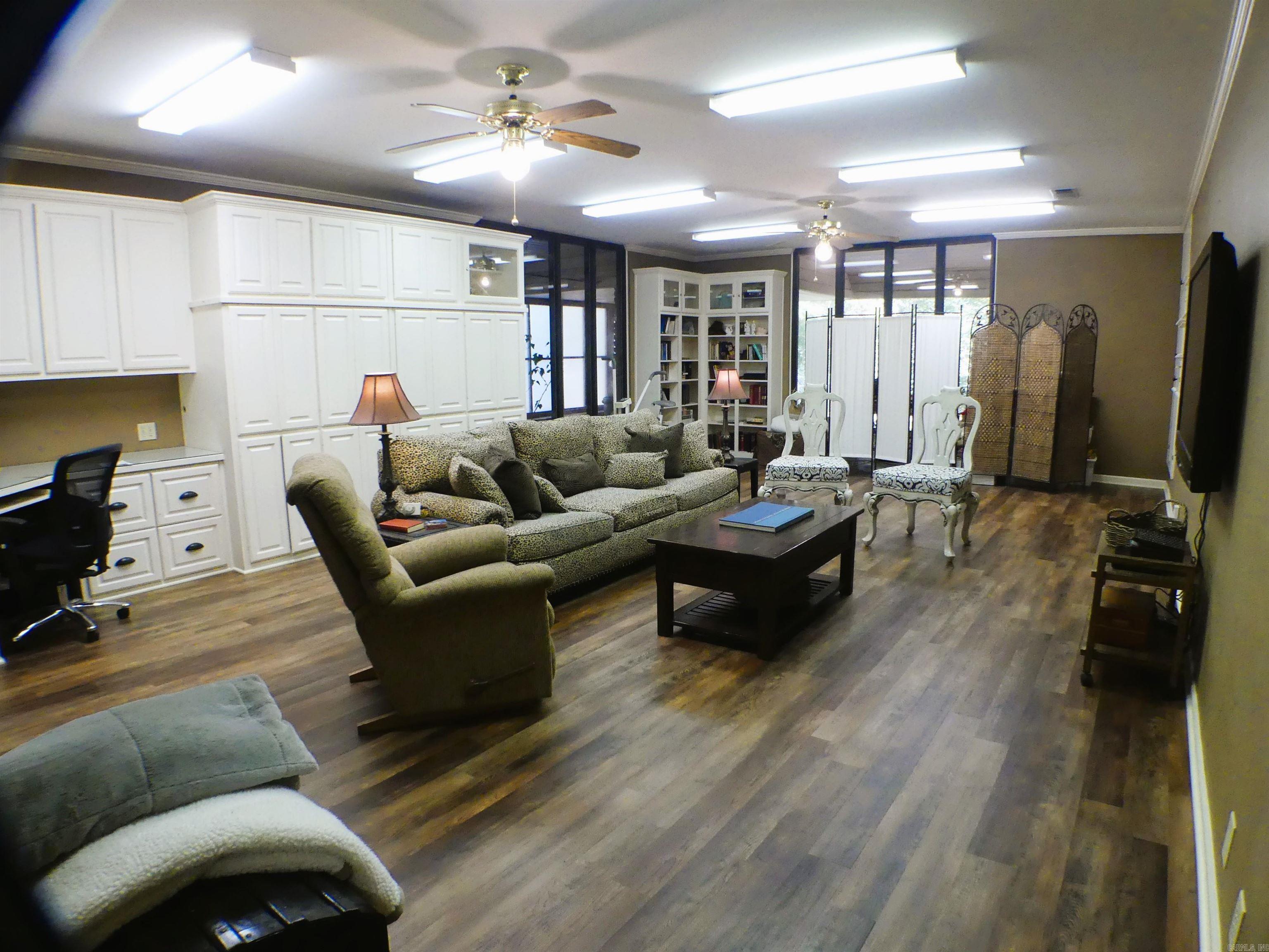 2205 Church Avenue  Mena, AR