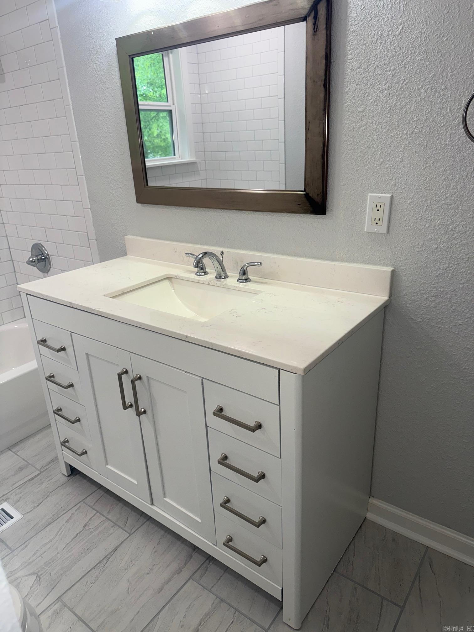 22035 Phillip  Little Rock, AR