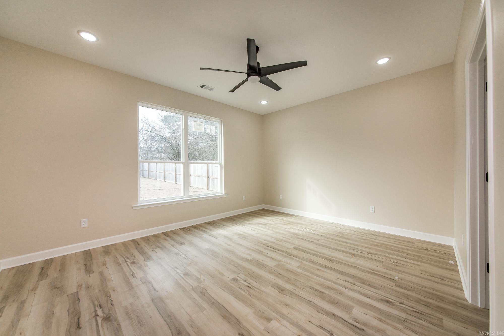 914 W Dell Vista Cove Cabot, AR 72023