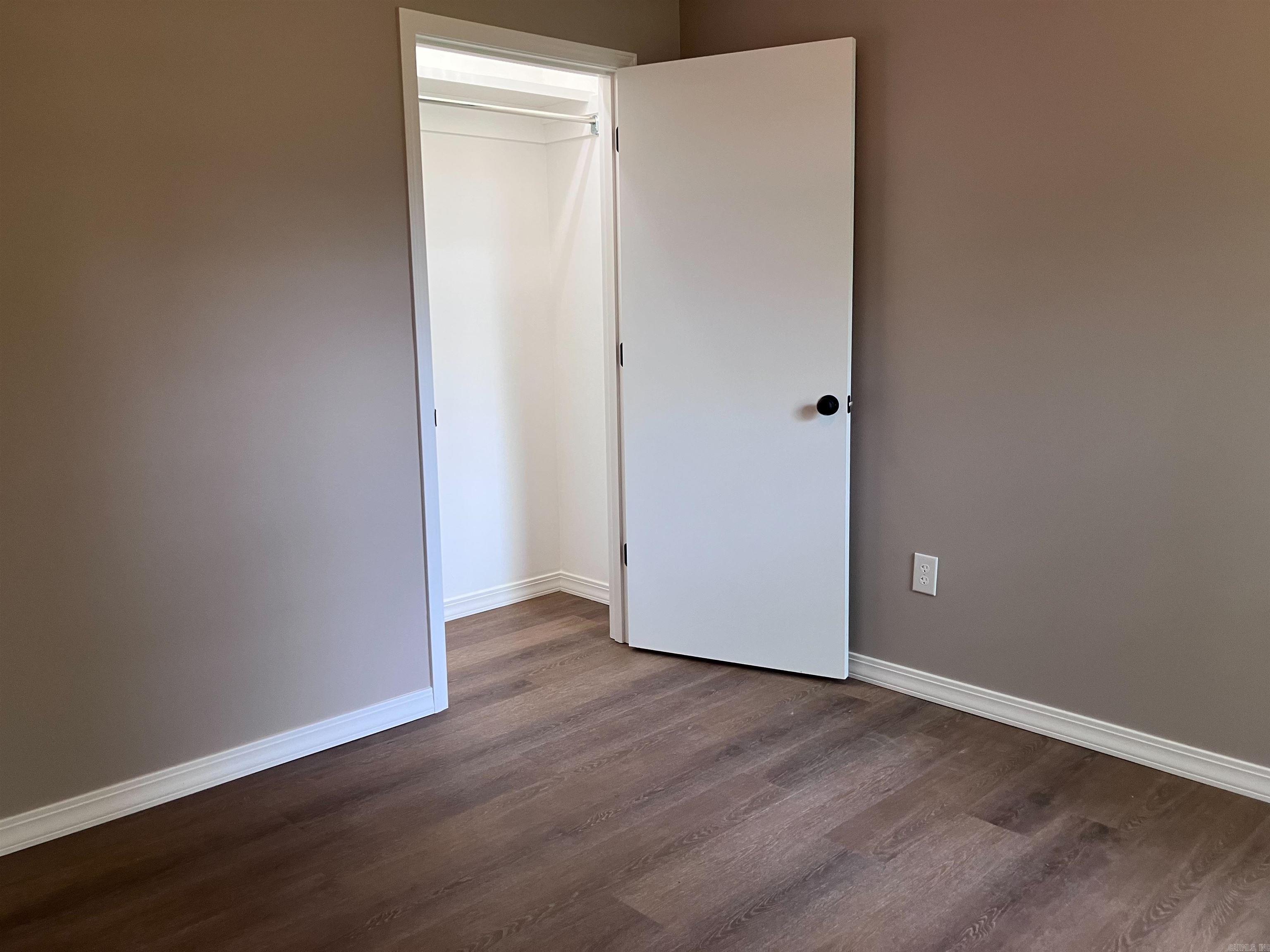411 Park  Bradford, AR