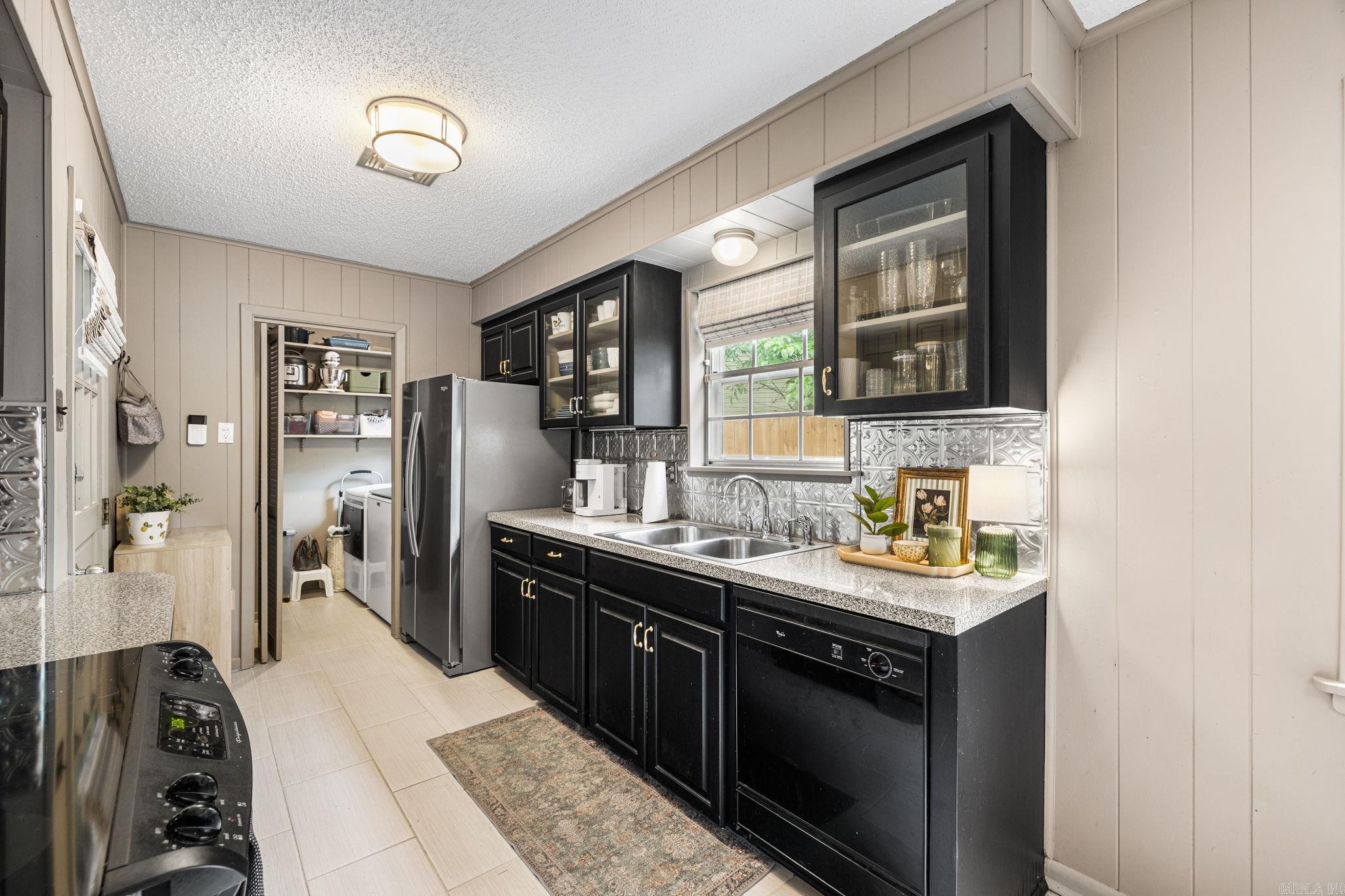 44 Warwick  Little Rock, AR