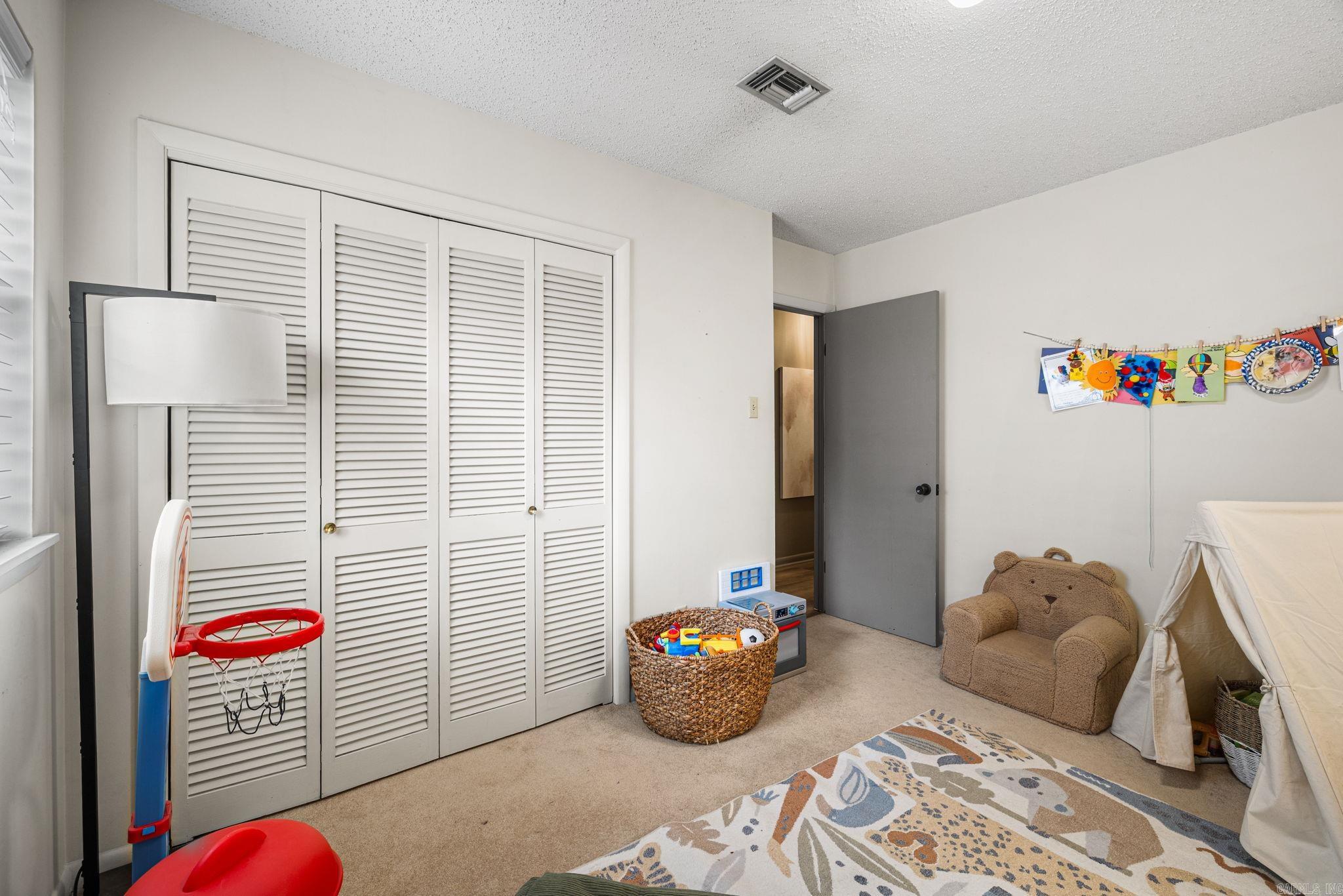44 Warwick  Little Rock, AR