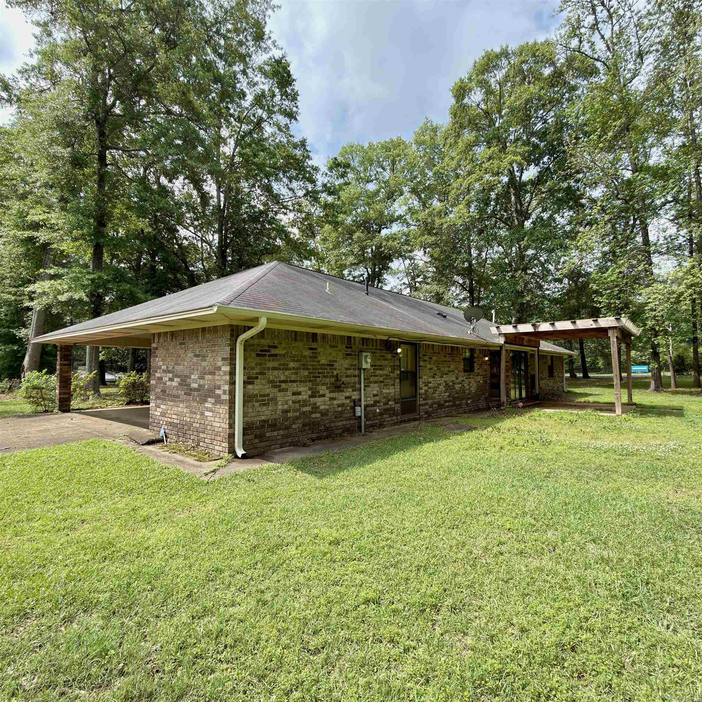 901 N 15th  Arkadelphia, AR