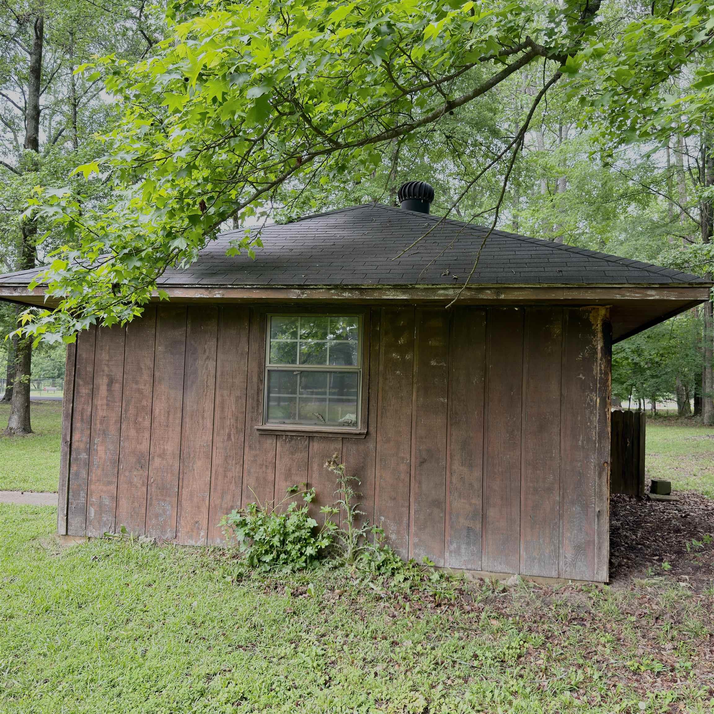 901 N 15th  Arkadelphia, AR