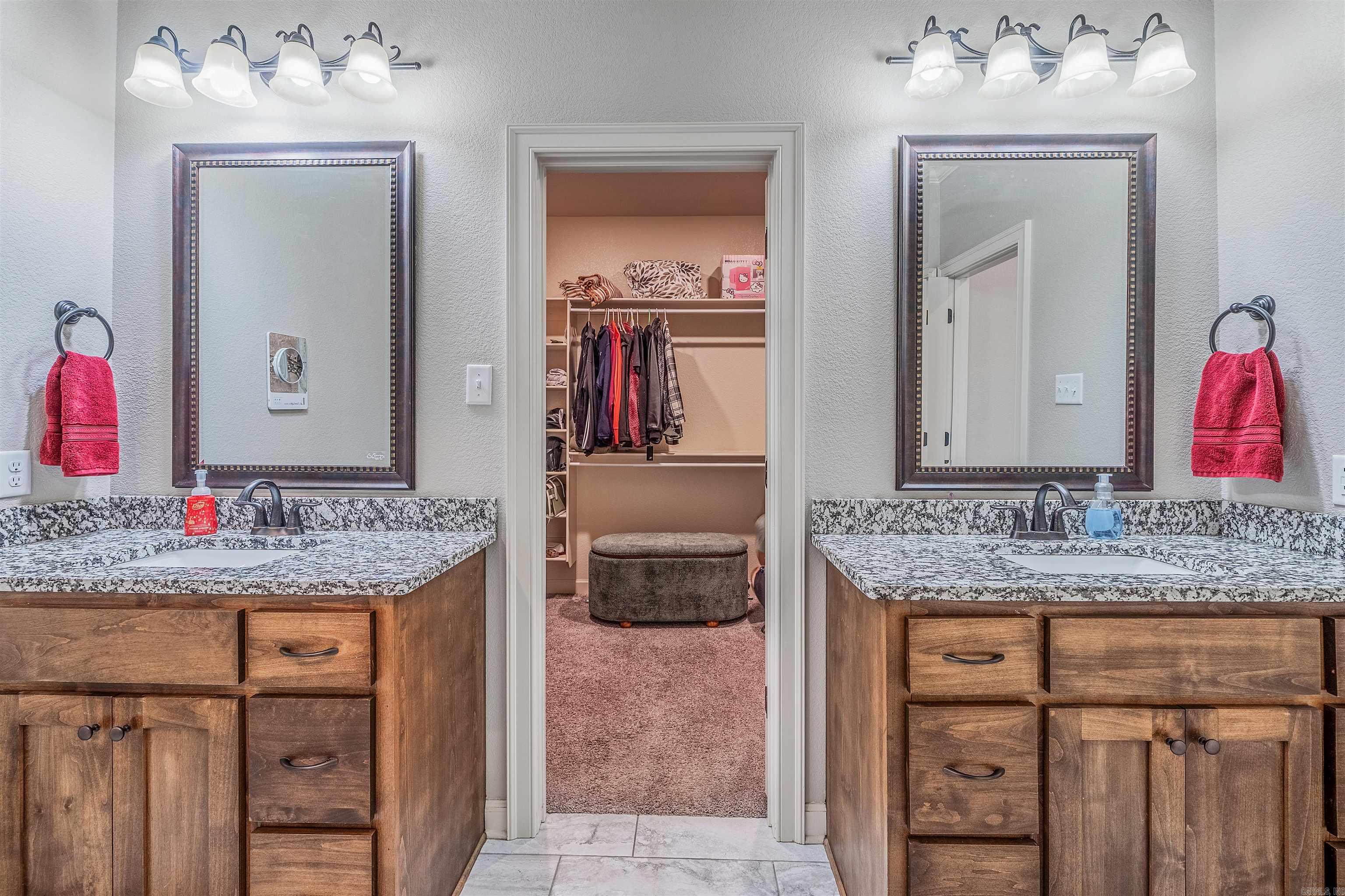 8 Winterberry  Greenbrier, AR