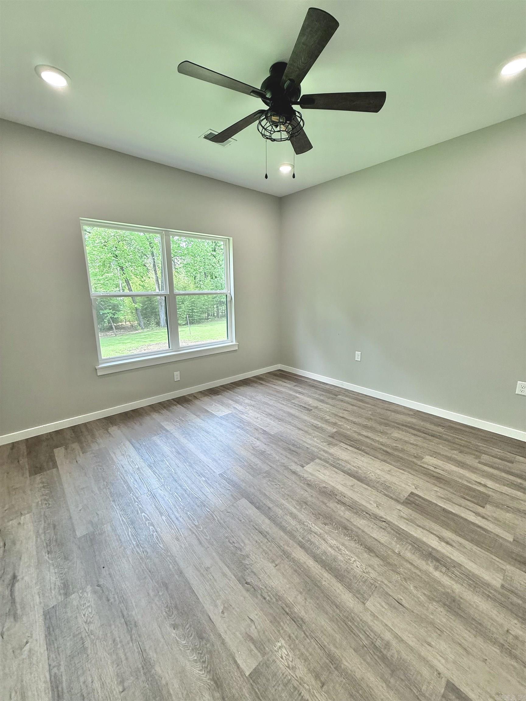44 Skinner  Austin, AR