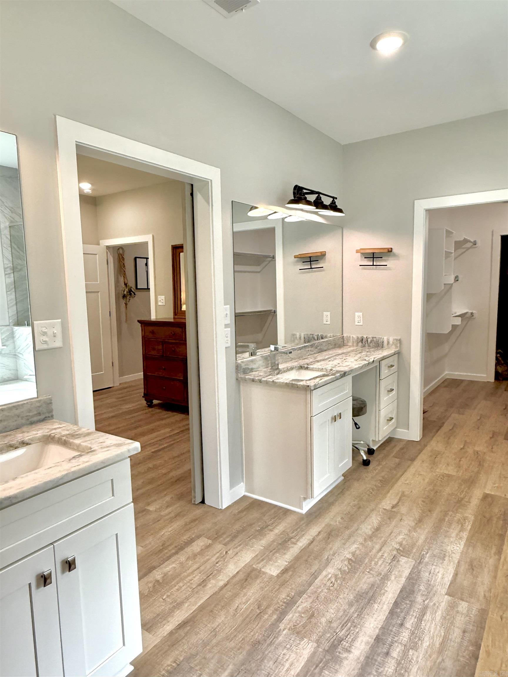 44 Skinner  Austin, AR