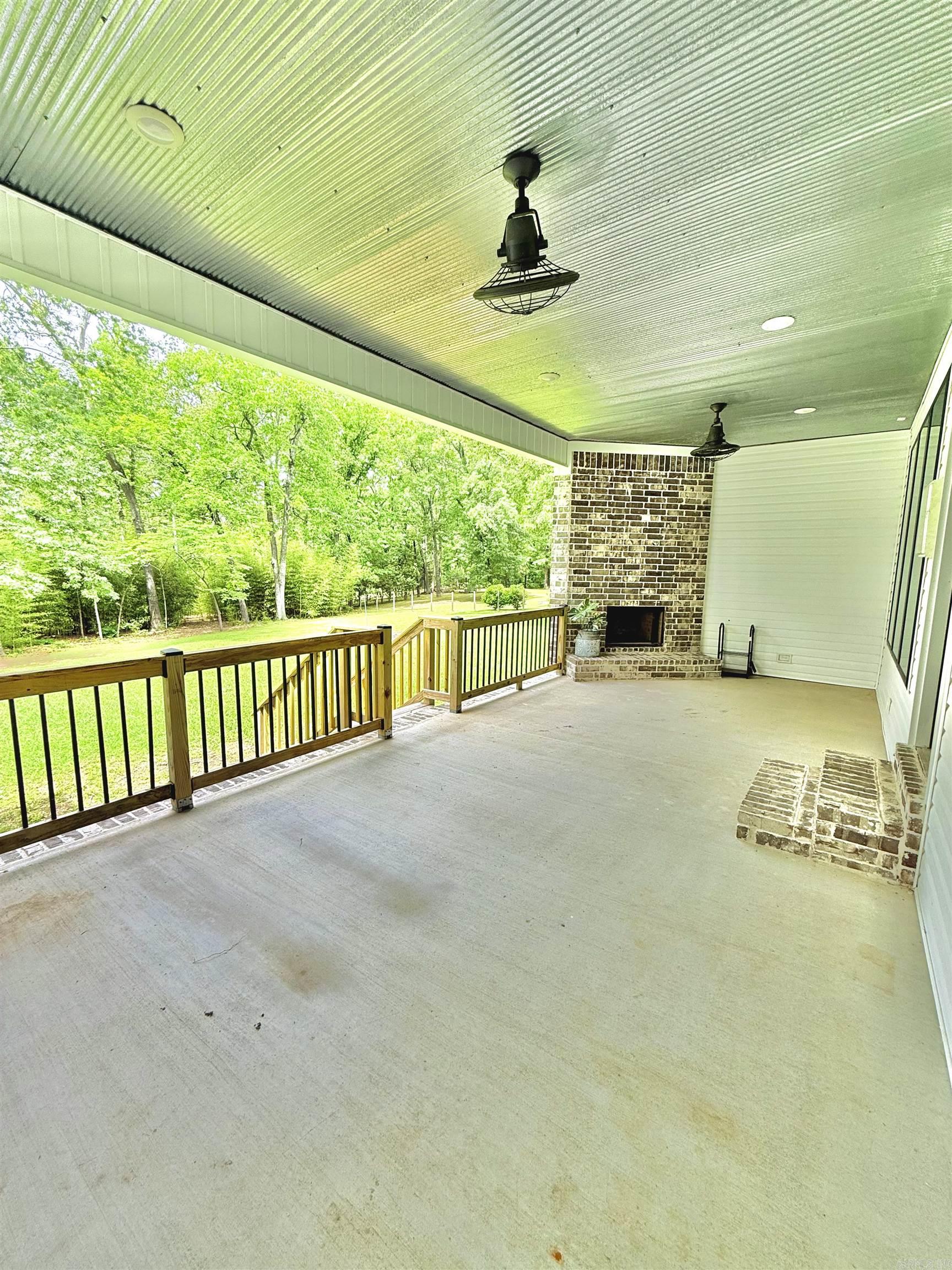 44 Skinner  Austin, AR