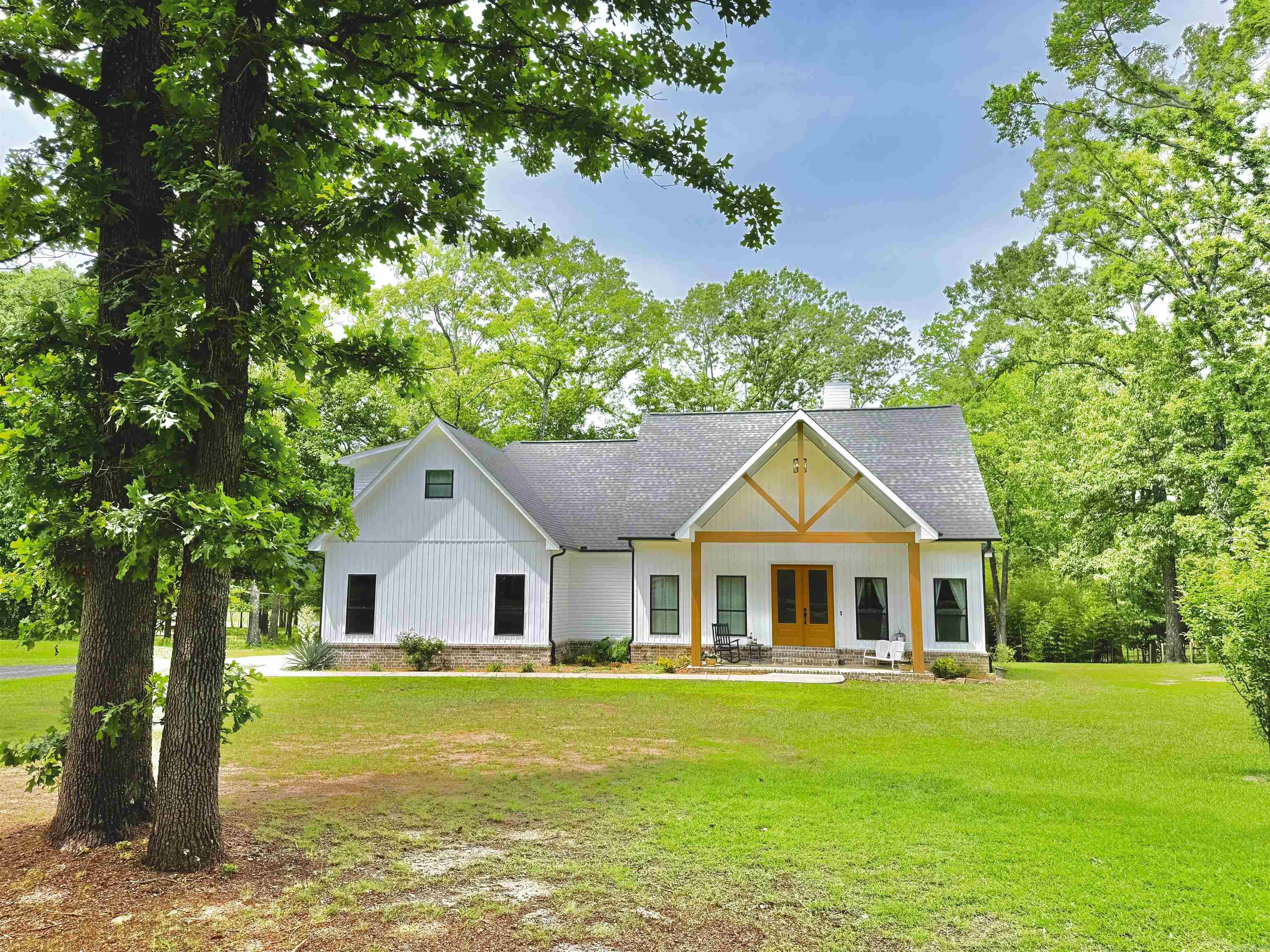 44 Skinner  Austin, AR