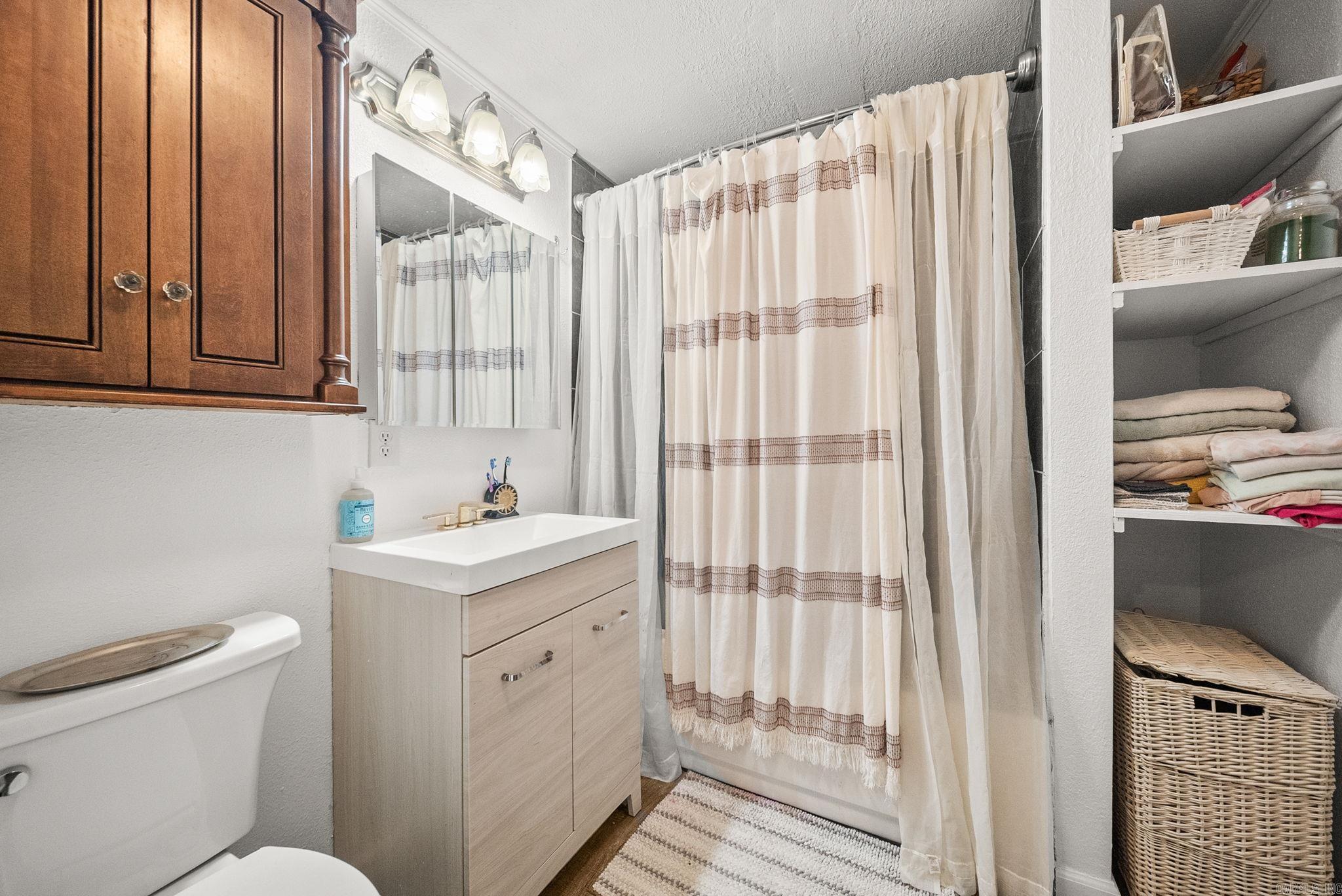 4 Logan Way Conway, AR 72032