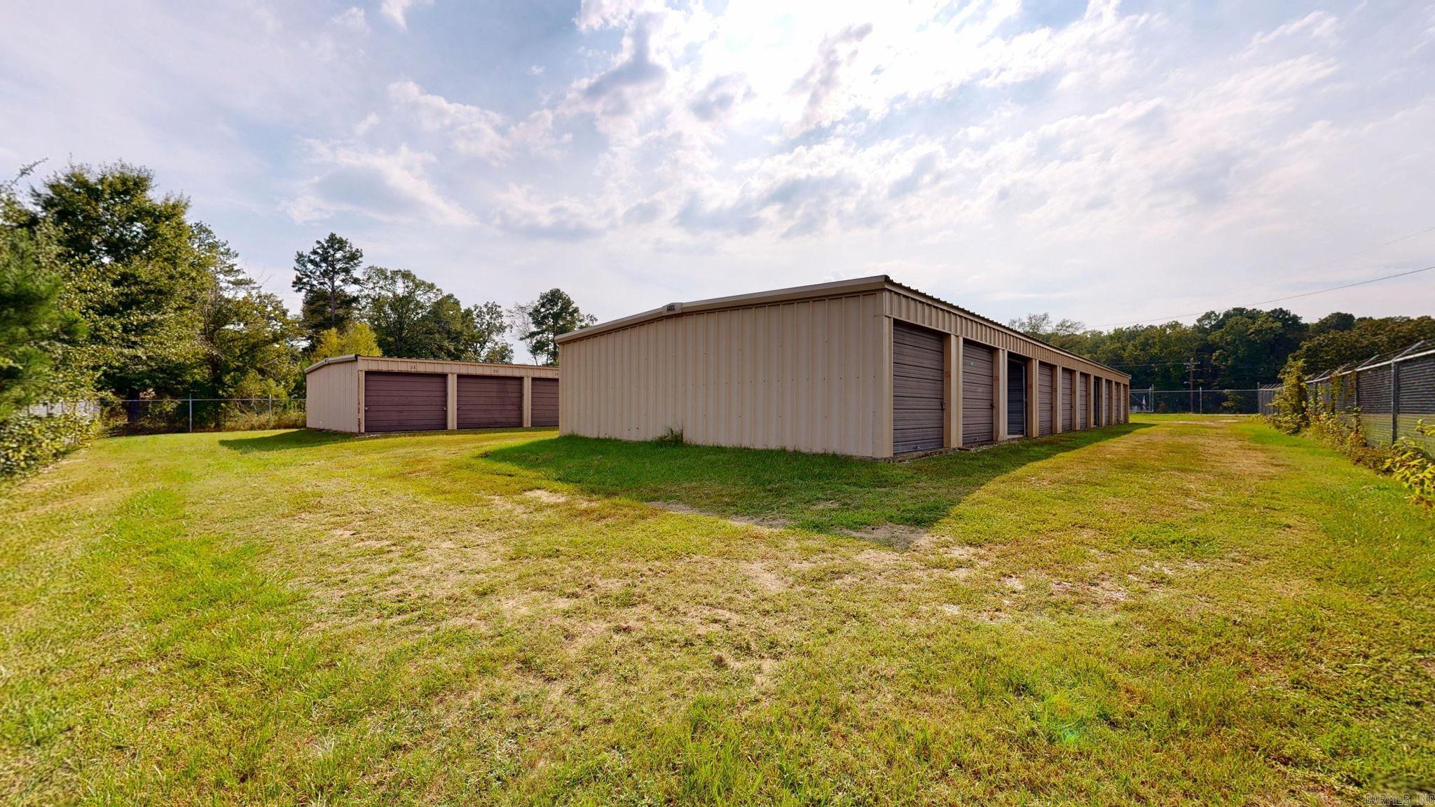 2570 Highway 7  Bismarck, AR
