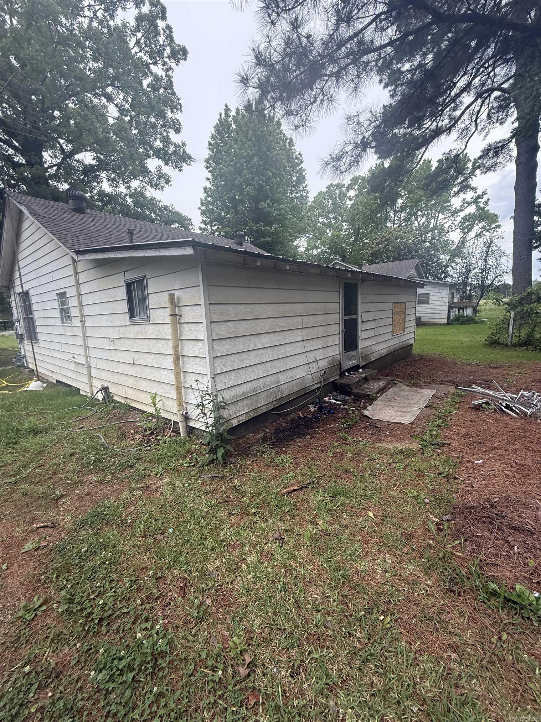 7173 S Highway 67  Gurdon, AR