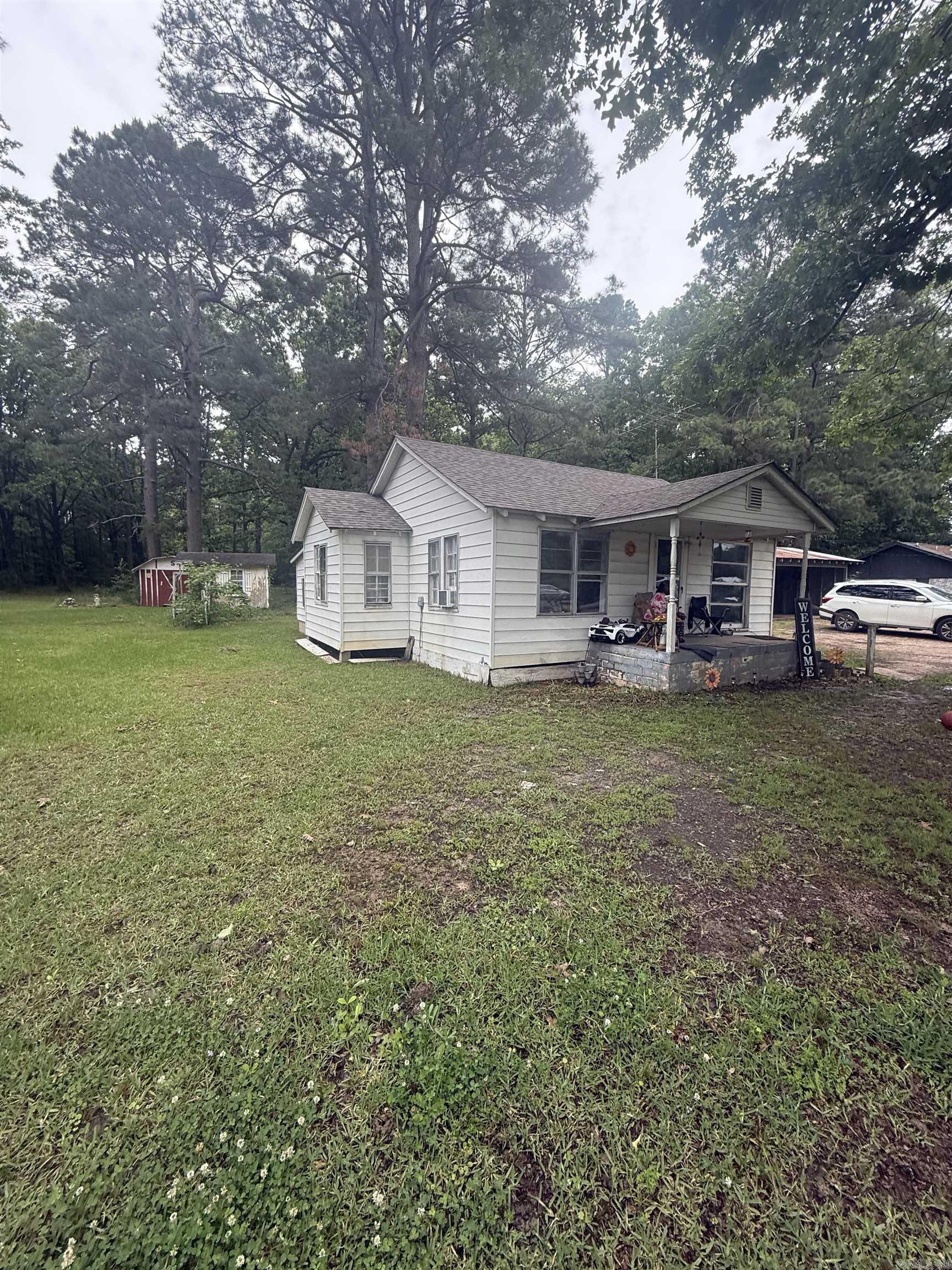 7173 S Highway 67  Gurdon, AR