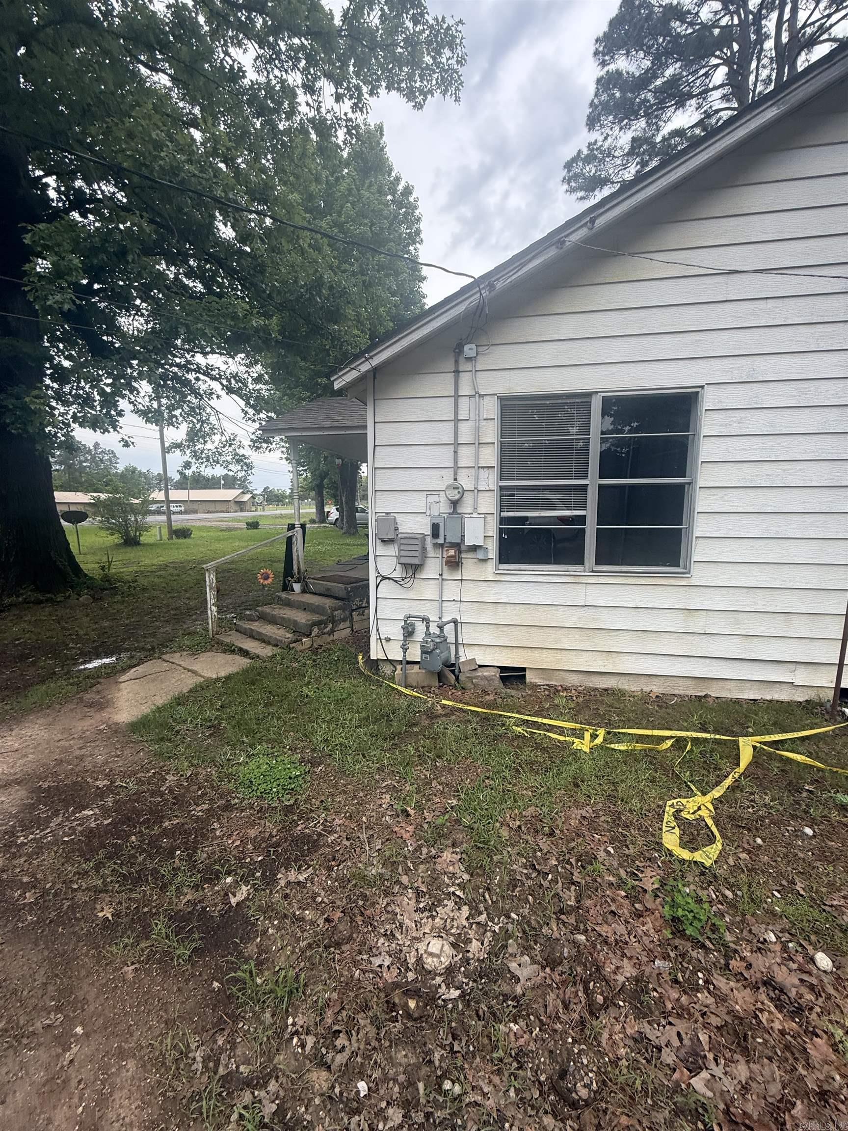 7173 S Highway 67  Gurdon, AR
