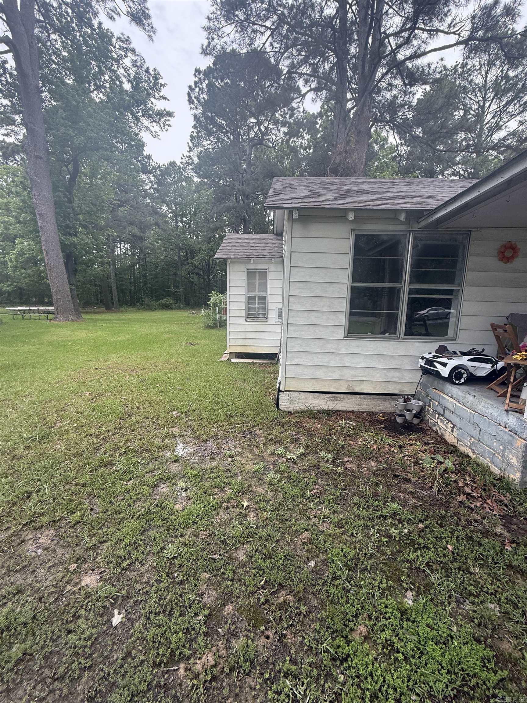 7173 S Highway 67  Gurdon, AR