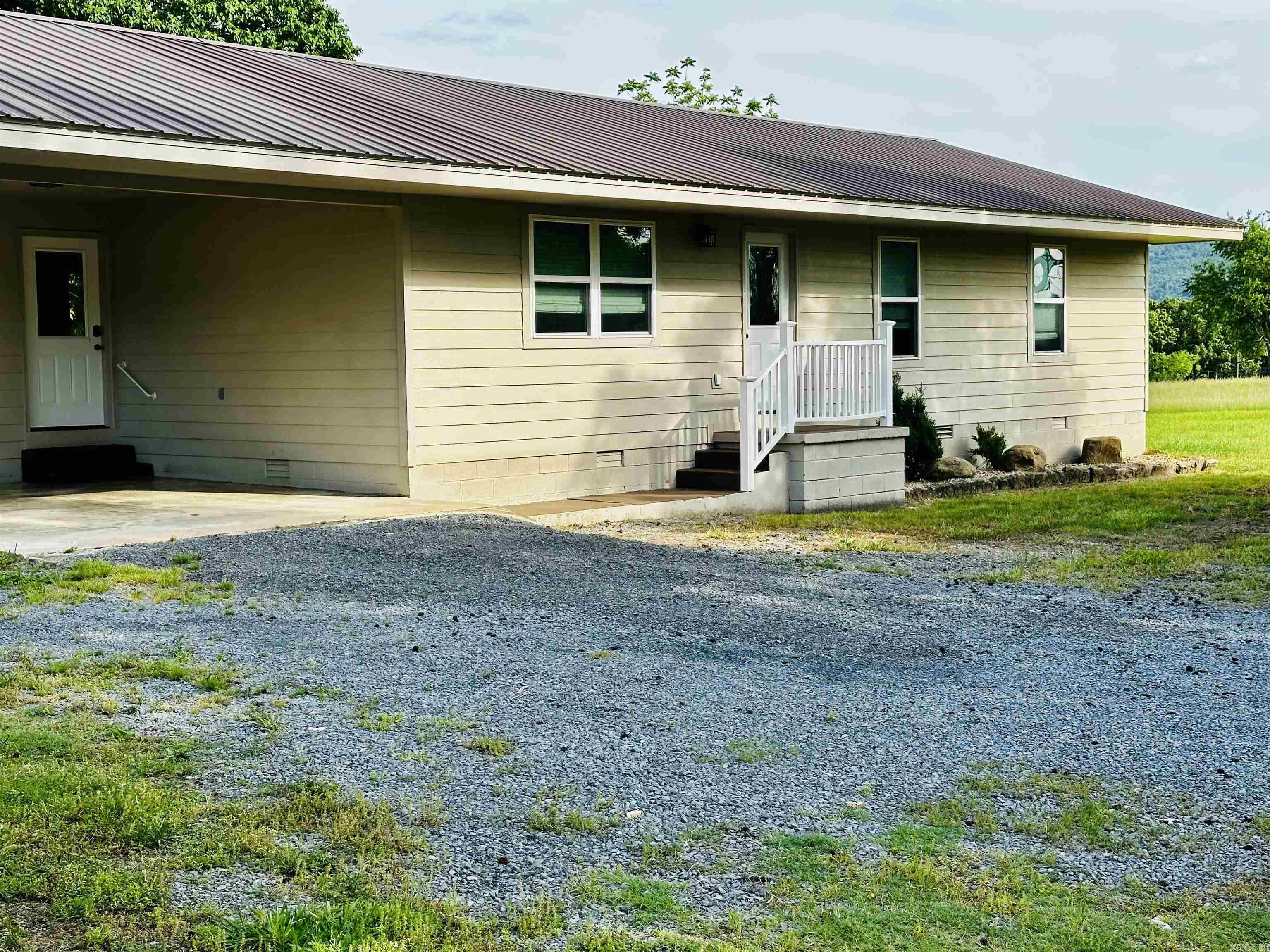 876 Highway 333 N.  Marshall, AR