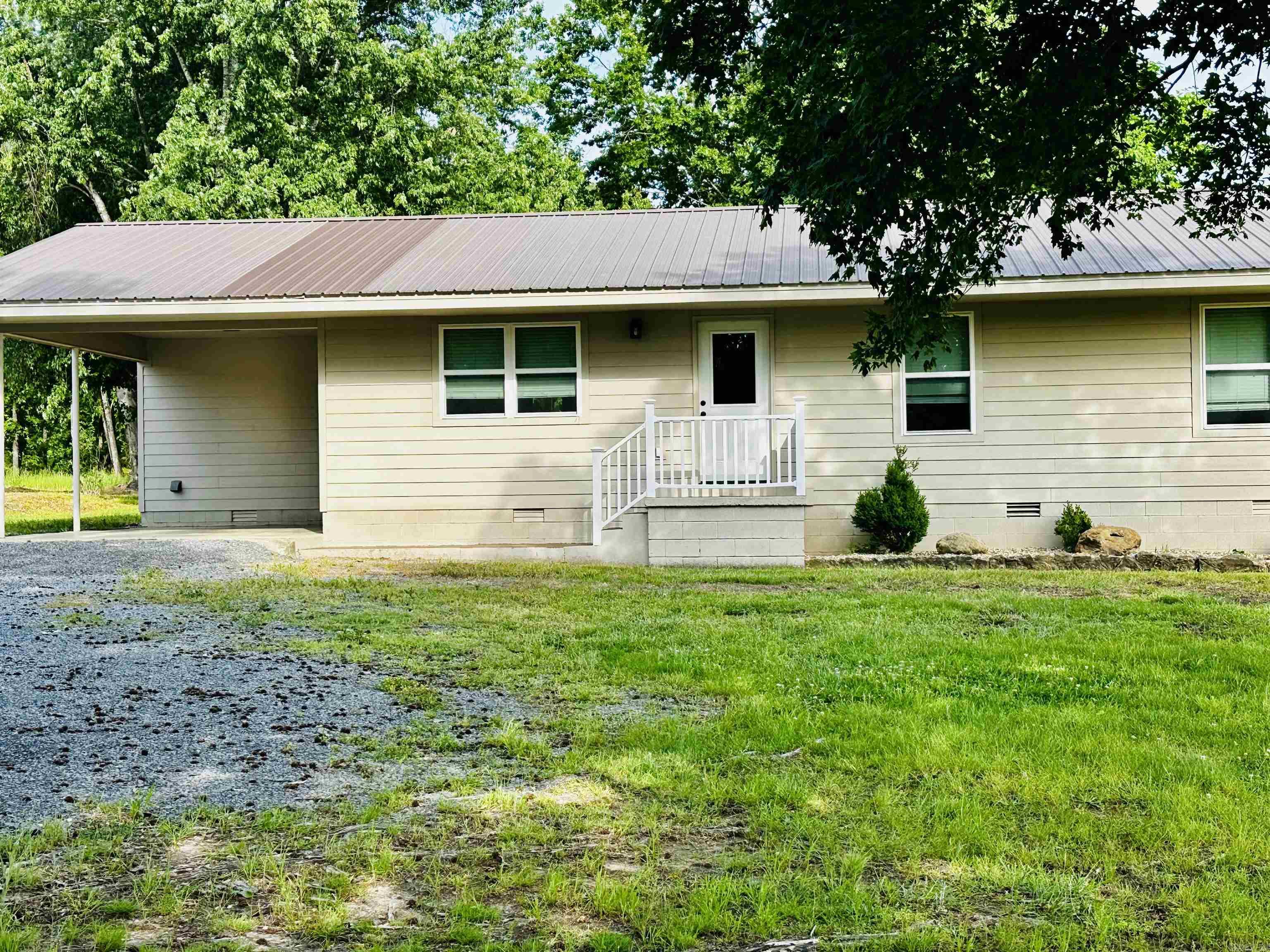 876 Highway 333 N.  Marshall, AR