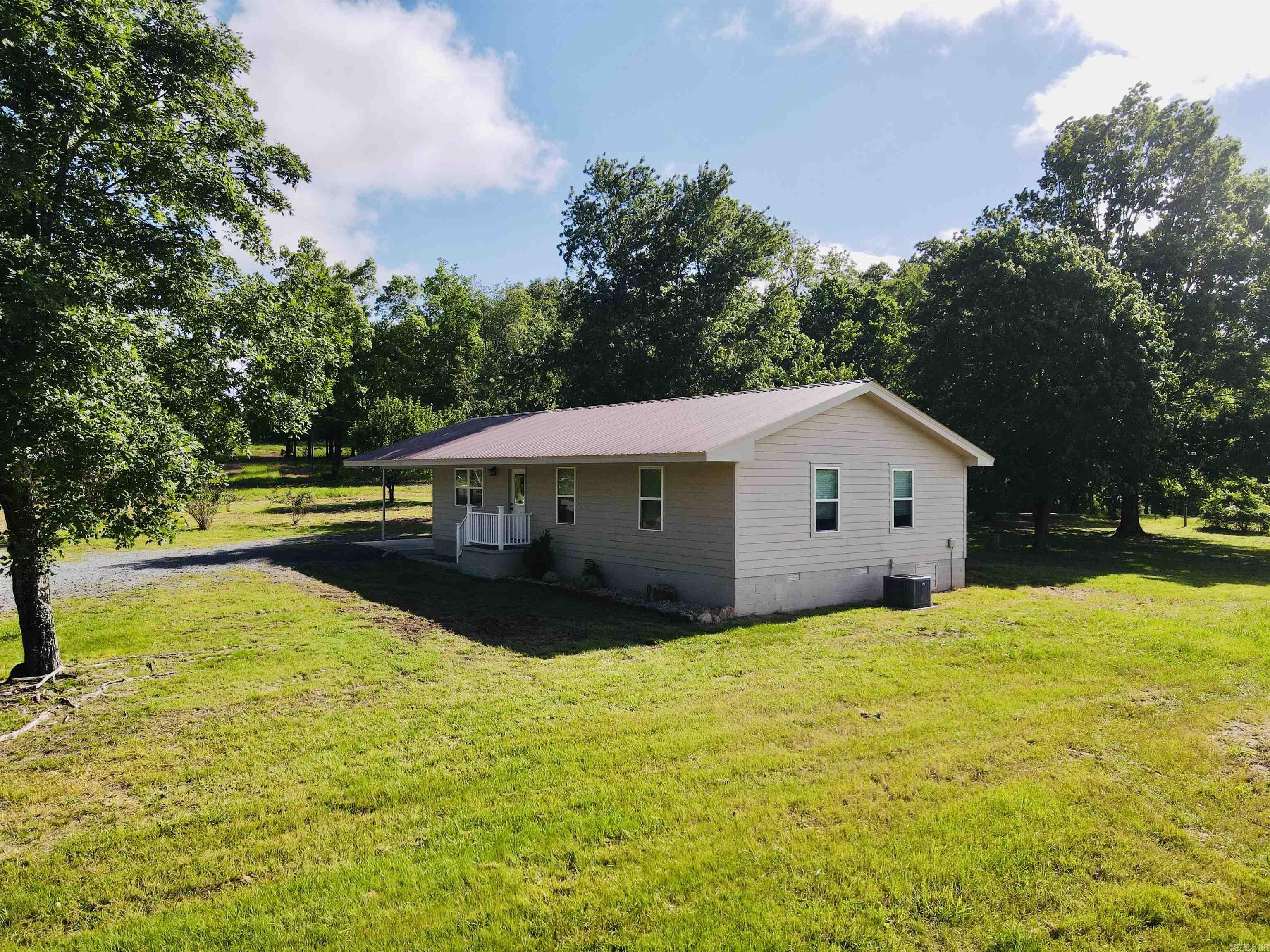 876 Highway 333 N.  Marshall, AR