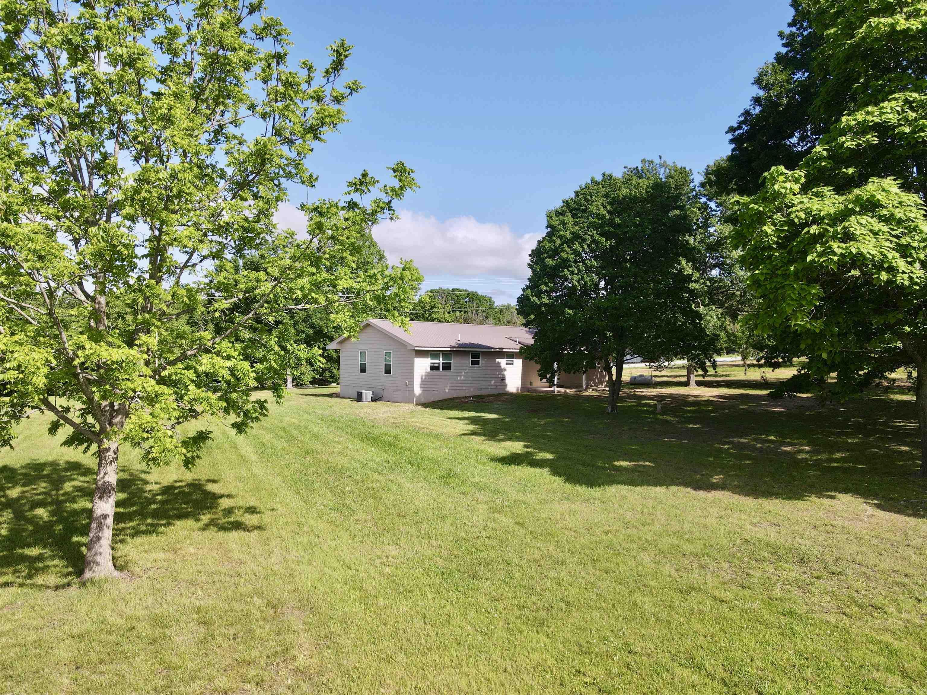 876 Highway 333 N.  Marshall, AR