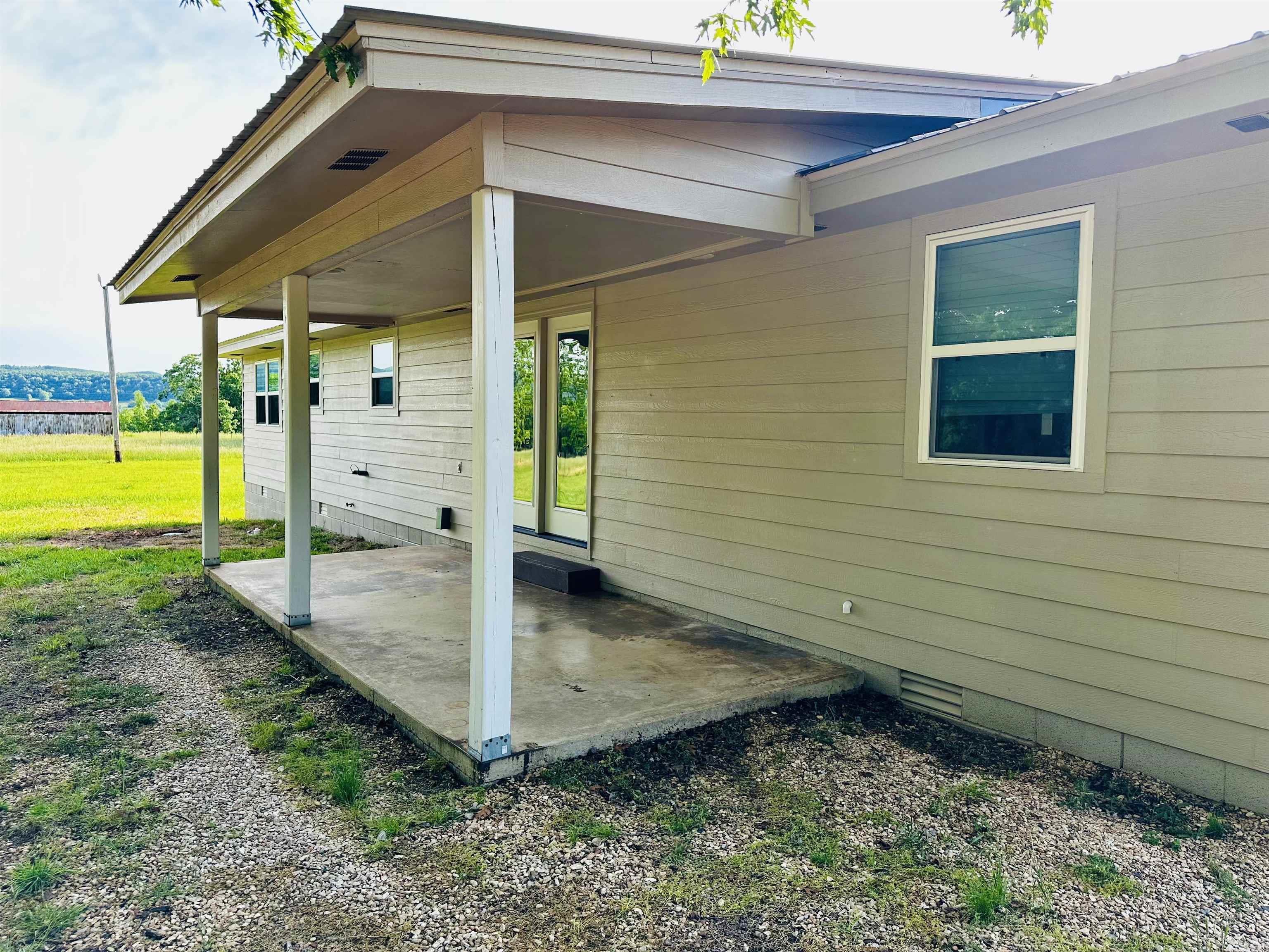 876 Highway 333 N.  Marshall, AR
