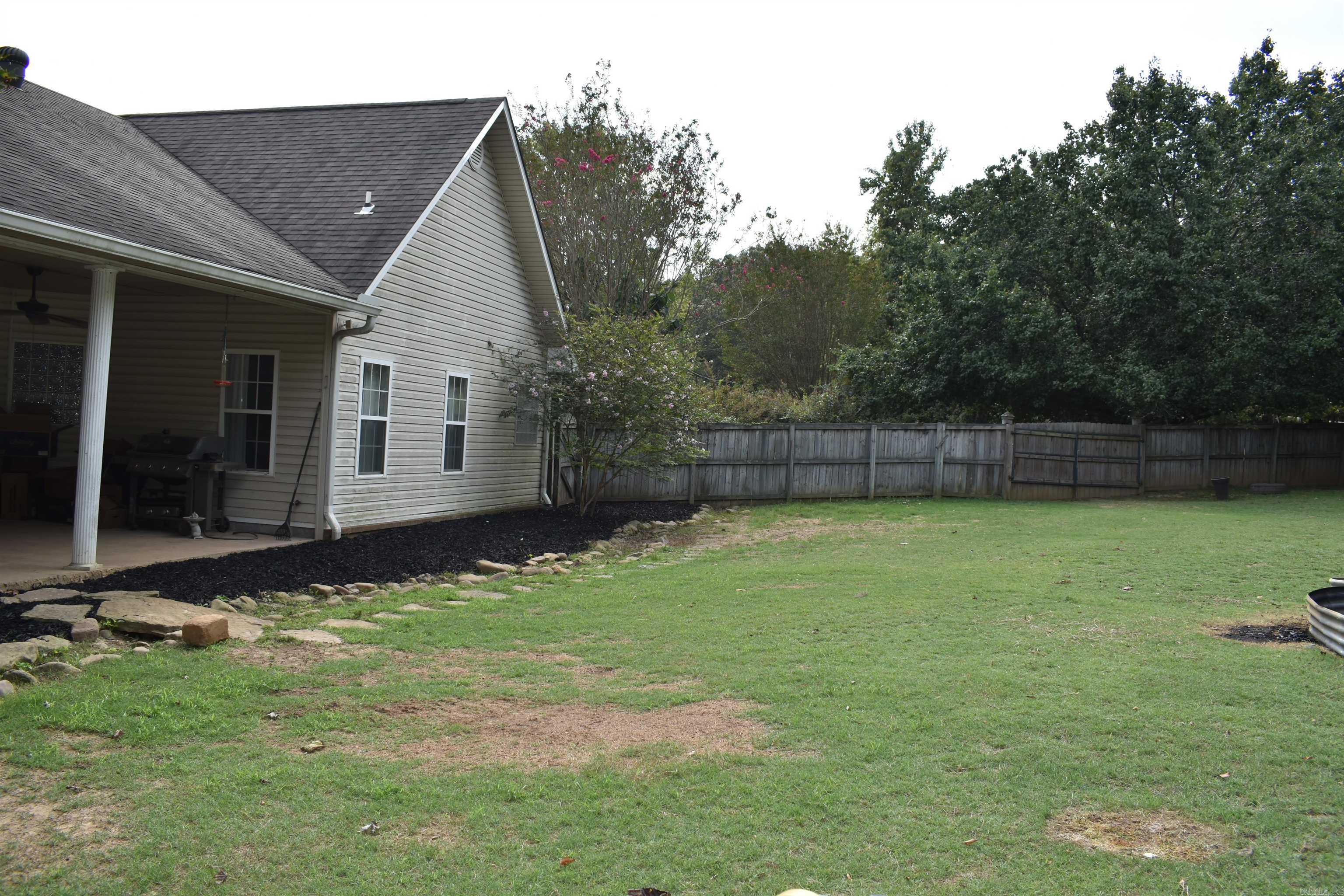 101 Artesia  Beebe, AR