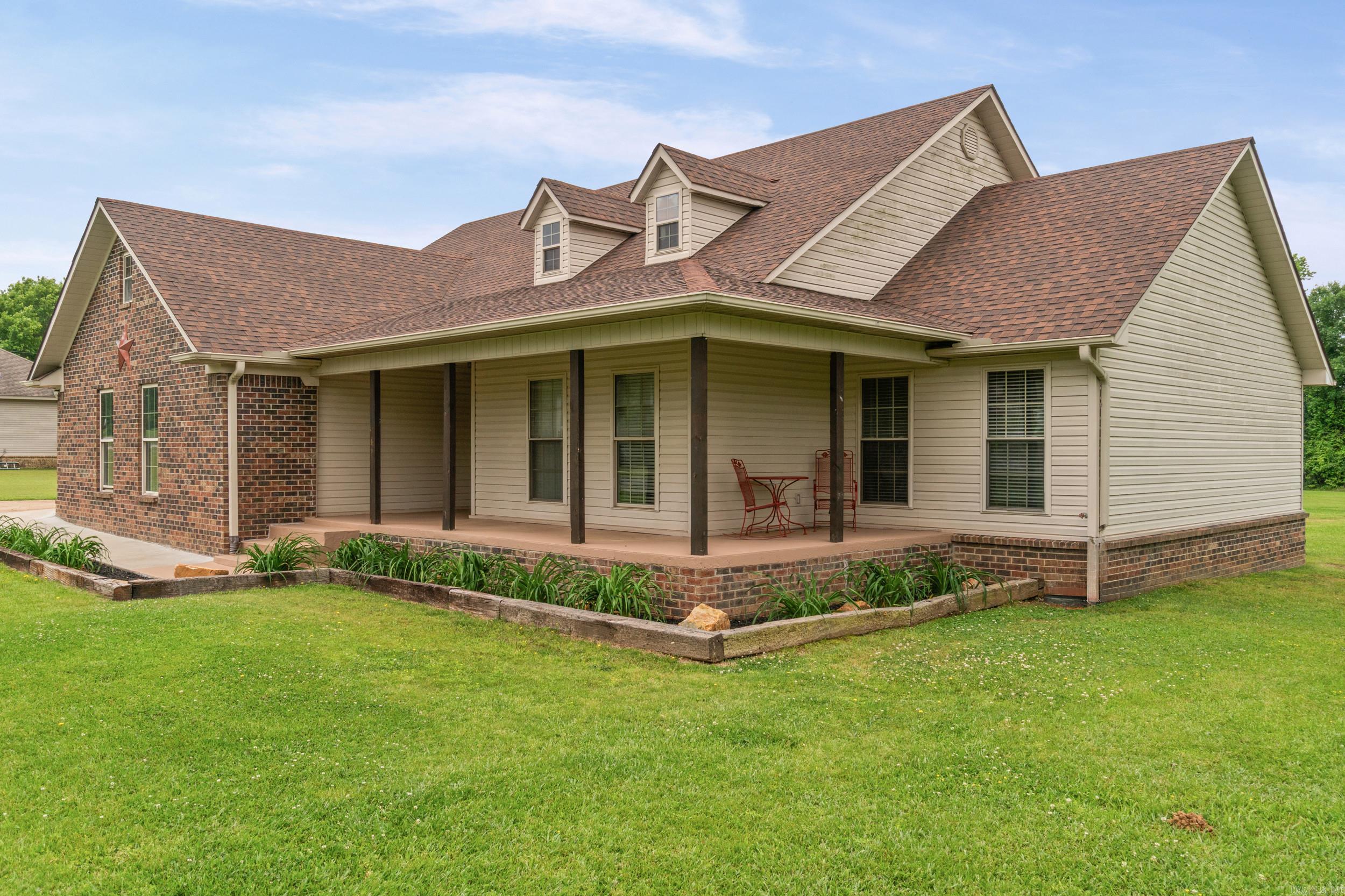 112 Mildred  Beebe, AR